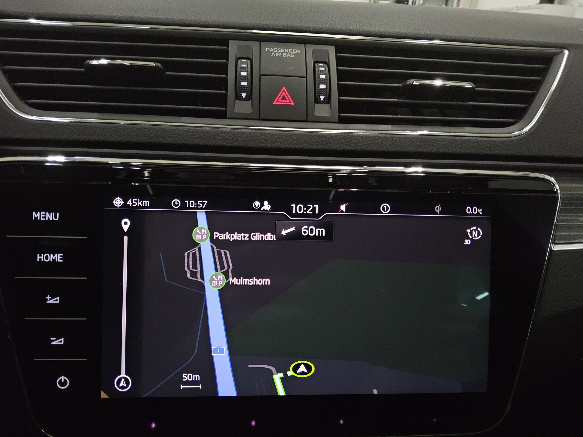 Skoda Superb Kombi 2.0 TDI Premium Ed. Leder Navi LED 7