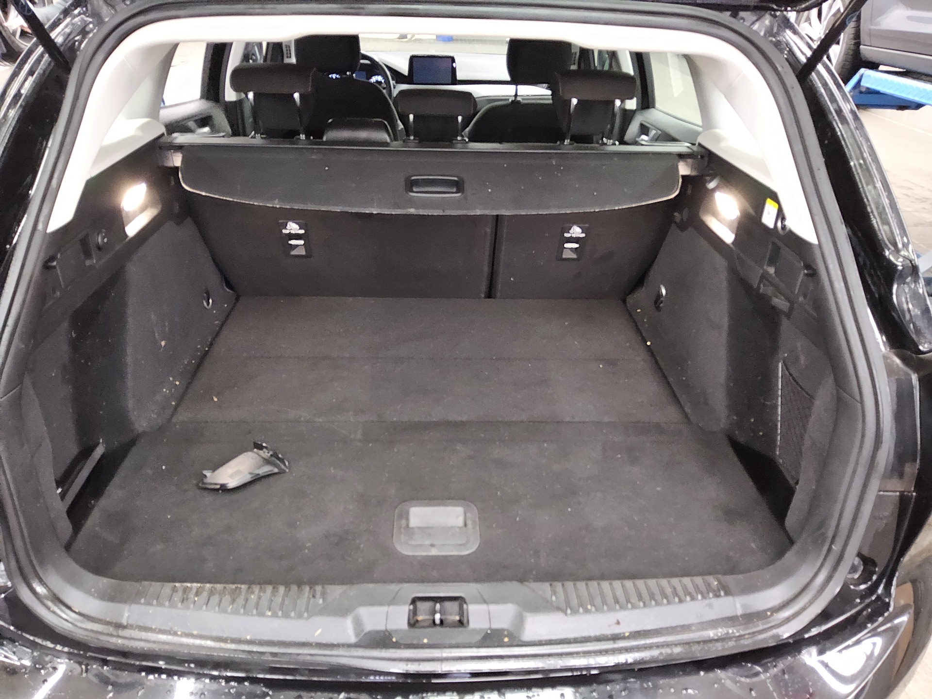 Ford Focus Turnier 1.5 EB Cool&Connect Navi LED RfK 11