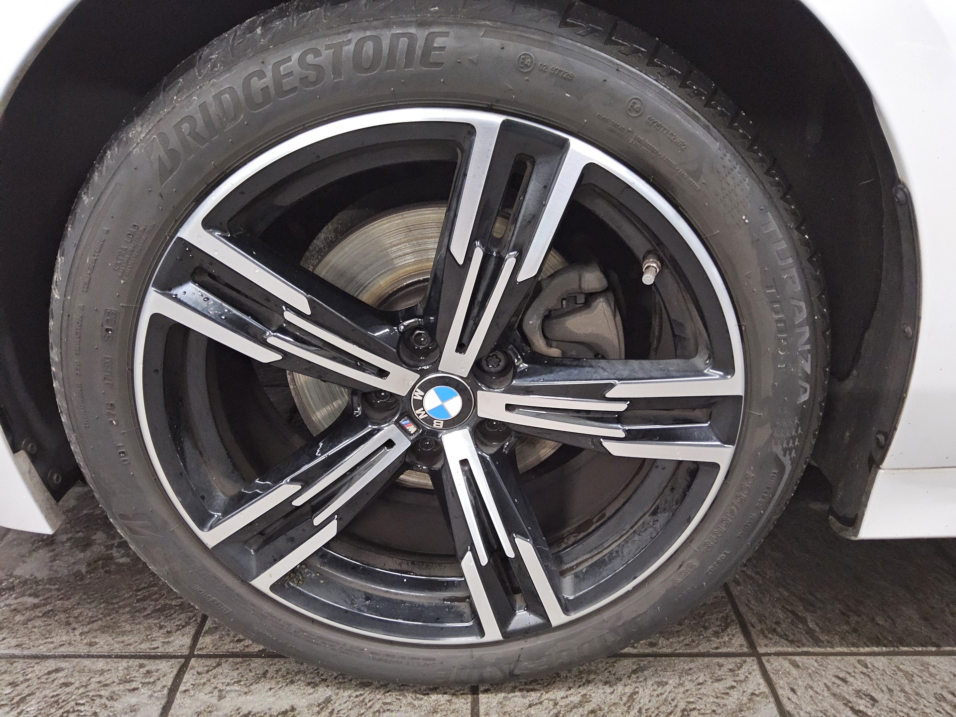 BMW 320dA Touring M-Sport T-Leder Navi LED HuD HiFi 11