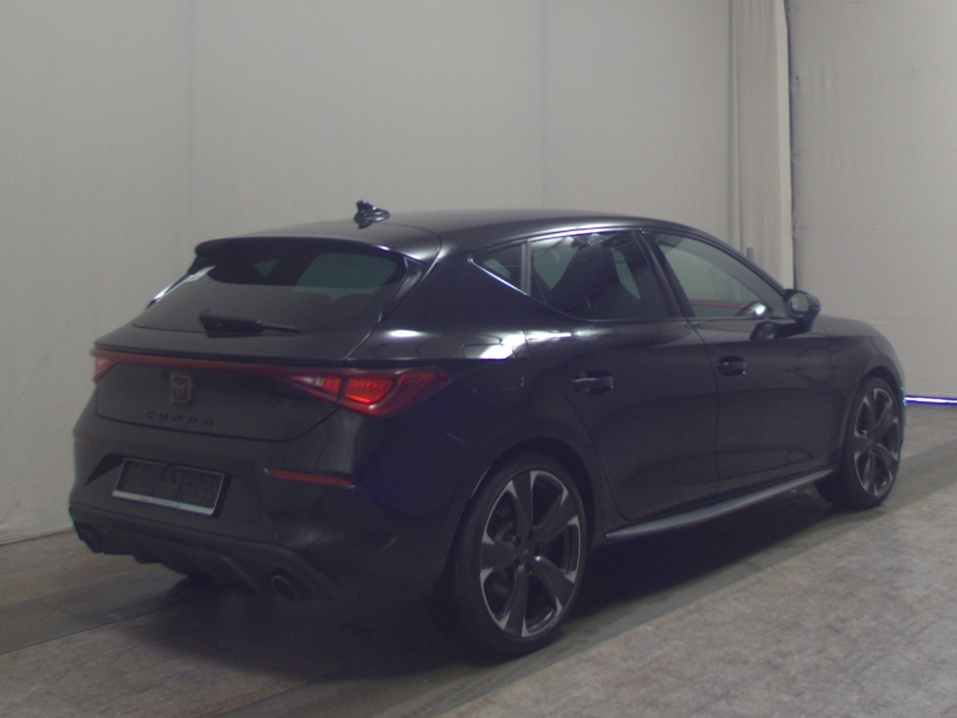 Cupra Leon 2.0 TSI Navi LED Virtual RFK DAB ACC 4