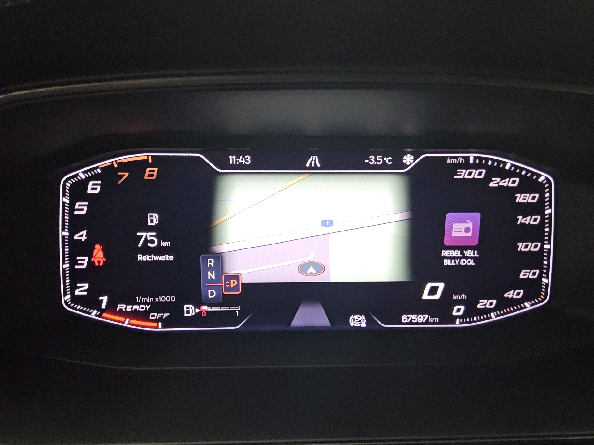 Cupra Leon 2.0 TSI Navi LED Virtual RFK DAB ACC 8