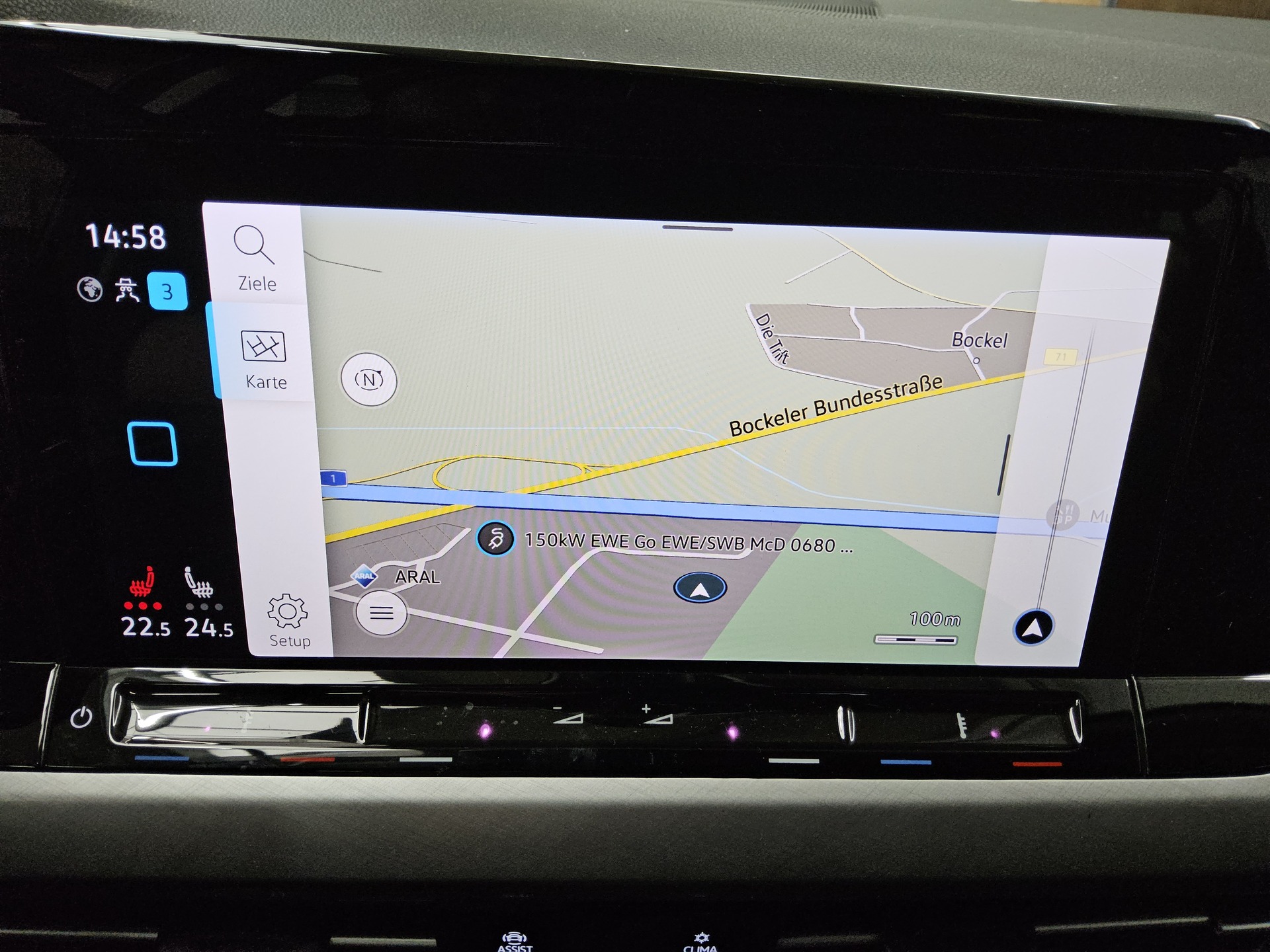 Volkswagen Golf-8 Var. 2.0 TDI Life Navi LED DC ACC 7