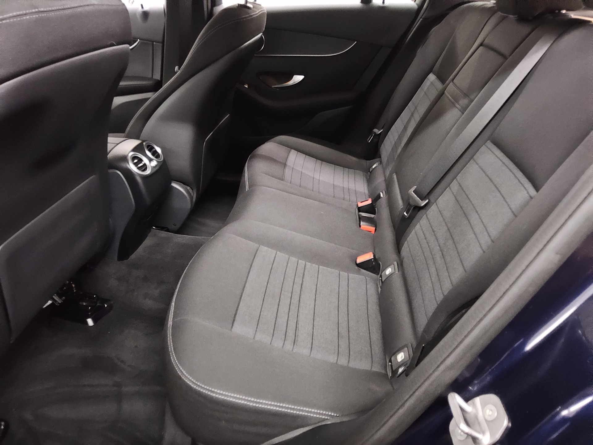 Mercedes-Benz GLC 300 de 4M Navi LED RfK AHK Shz PDC Tempomat 13