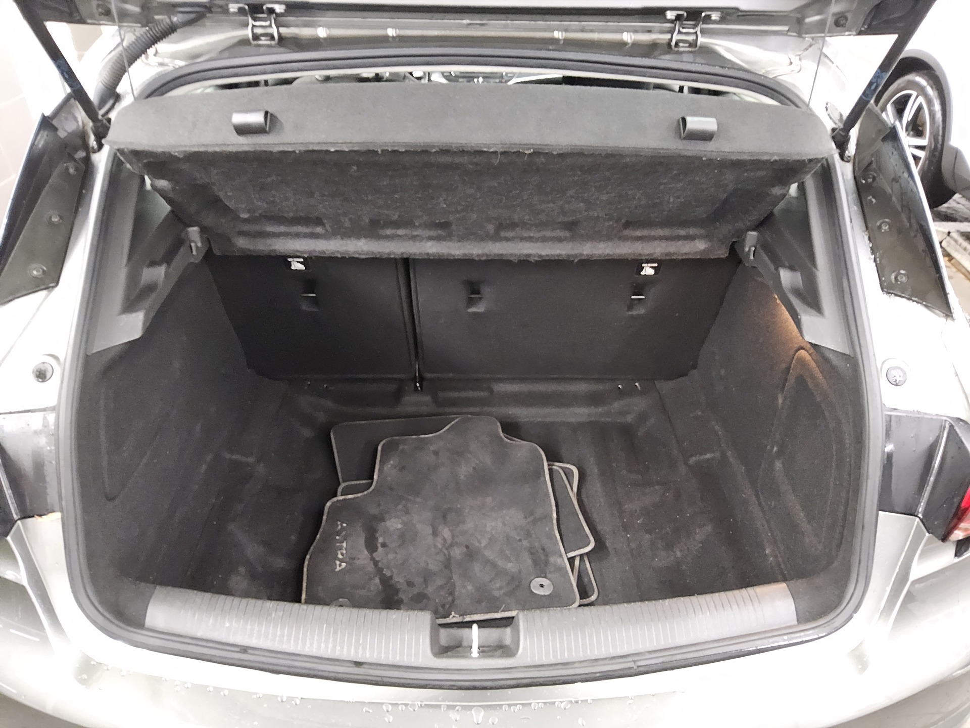 Opel Astra 1.5 D Business Ed. Navi LED PDC Shz Tempo 11