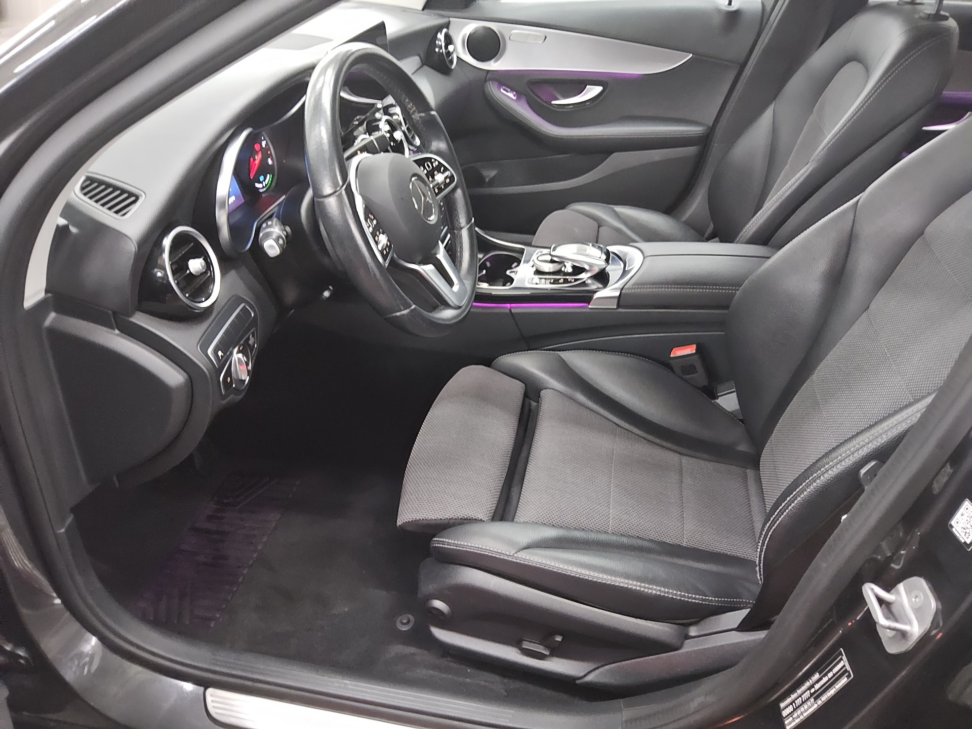 Mercedes-Benz C 300 T de Avantgarde Navi Multibeam AHK 360° 8