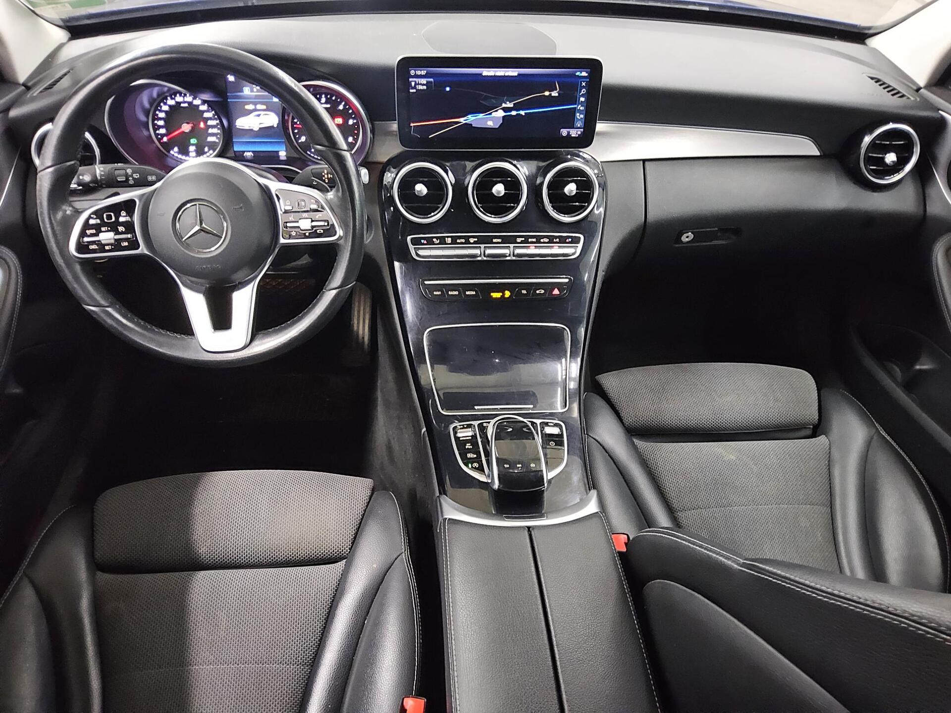 Mercedes-Benz C 200 T d Avantgarde T-Leder Navi LED RfK Shz 5