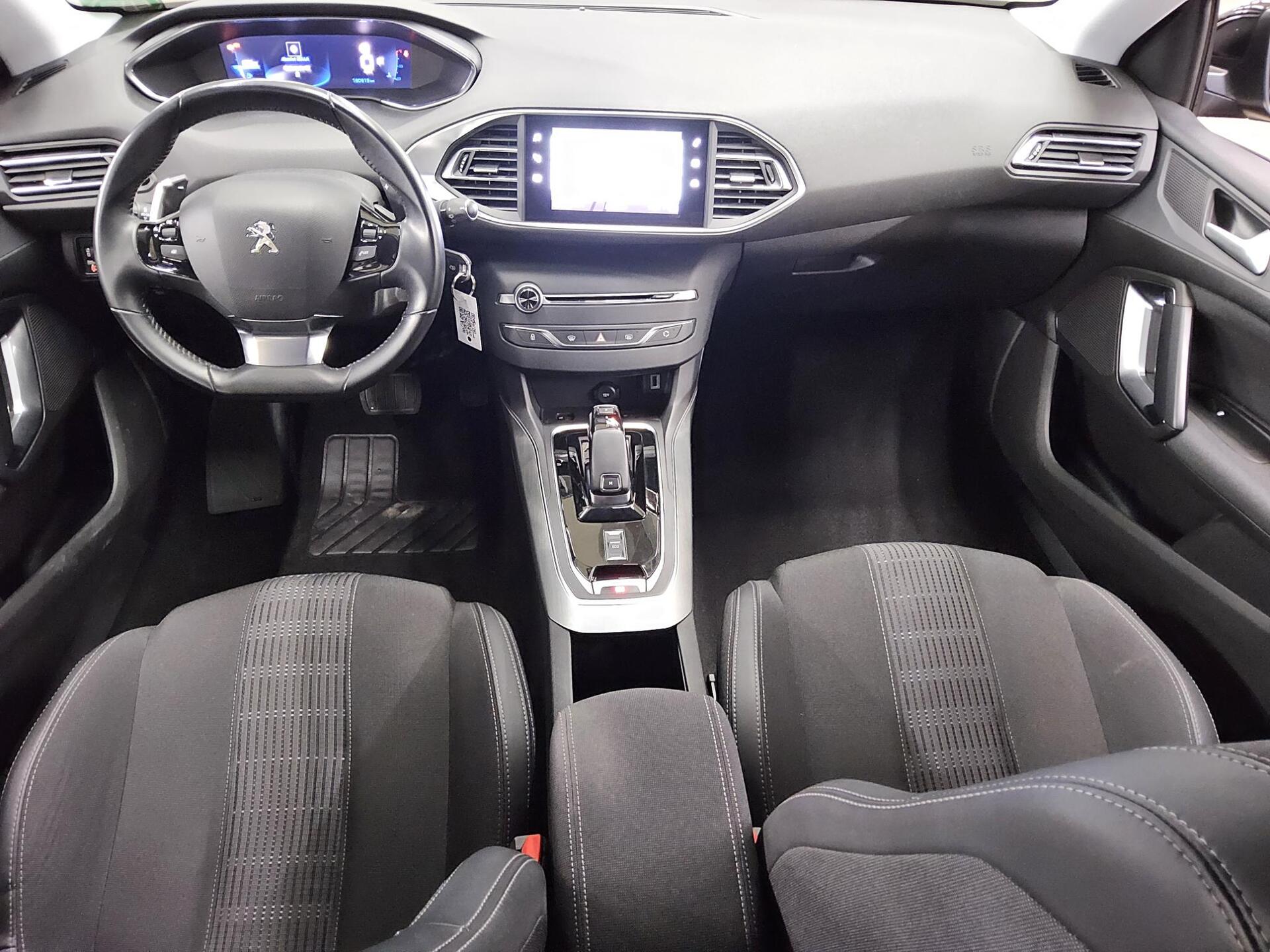 Peugeot 308 1.5 BlueHDI Allure T-Leder Navi RfK Shz PDC 5