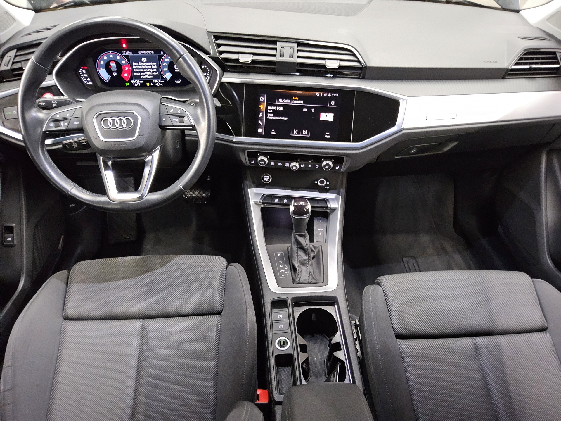 Audi Q3 35 TFSI AHK virtual RfK ACC LED 5