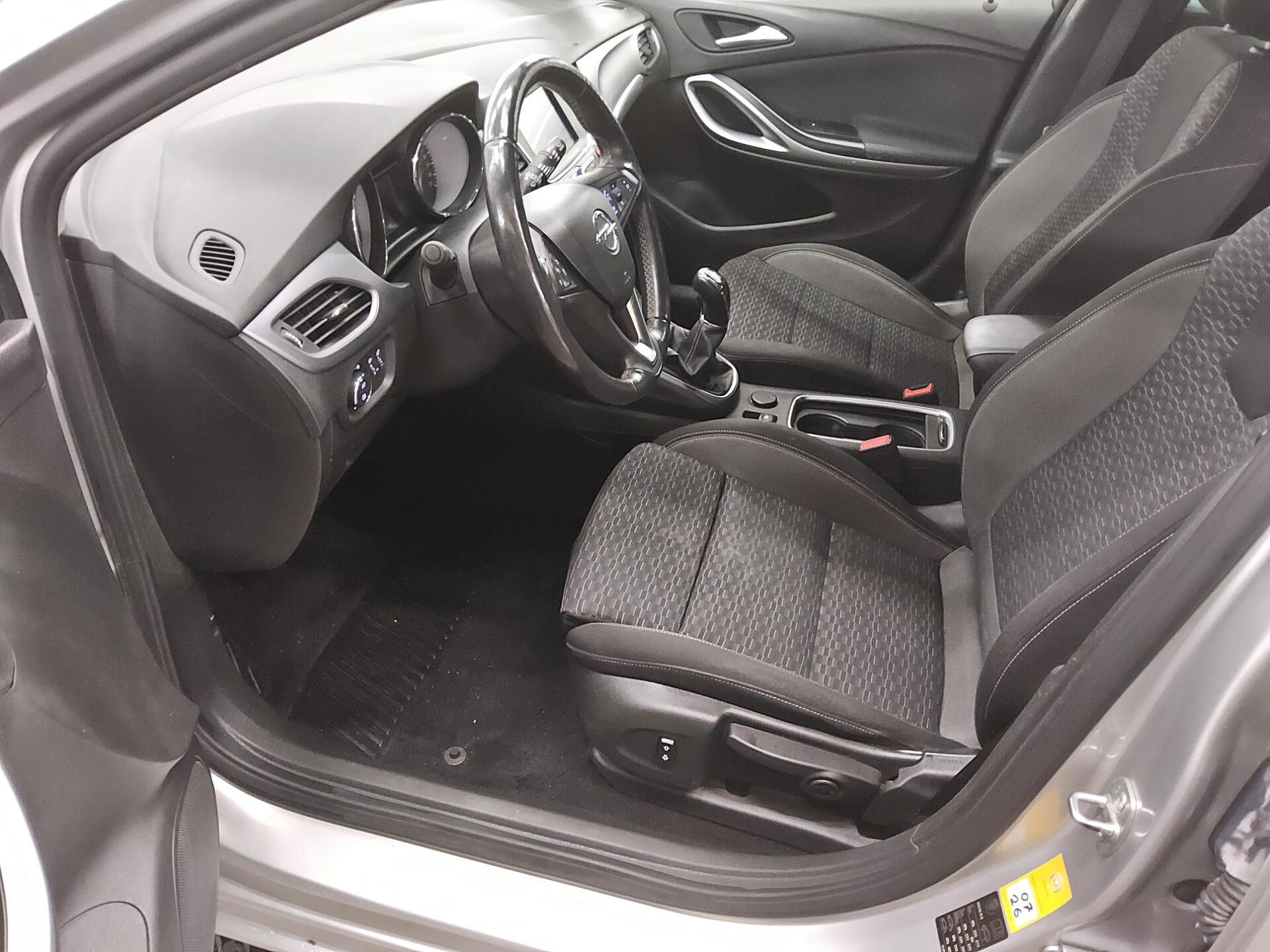 Opel Astra ST 1.5 D Edition Navi LED RFK AHK PDC SHZ 8