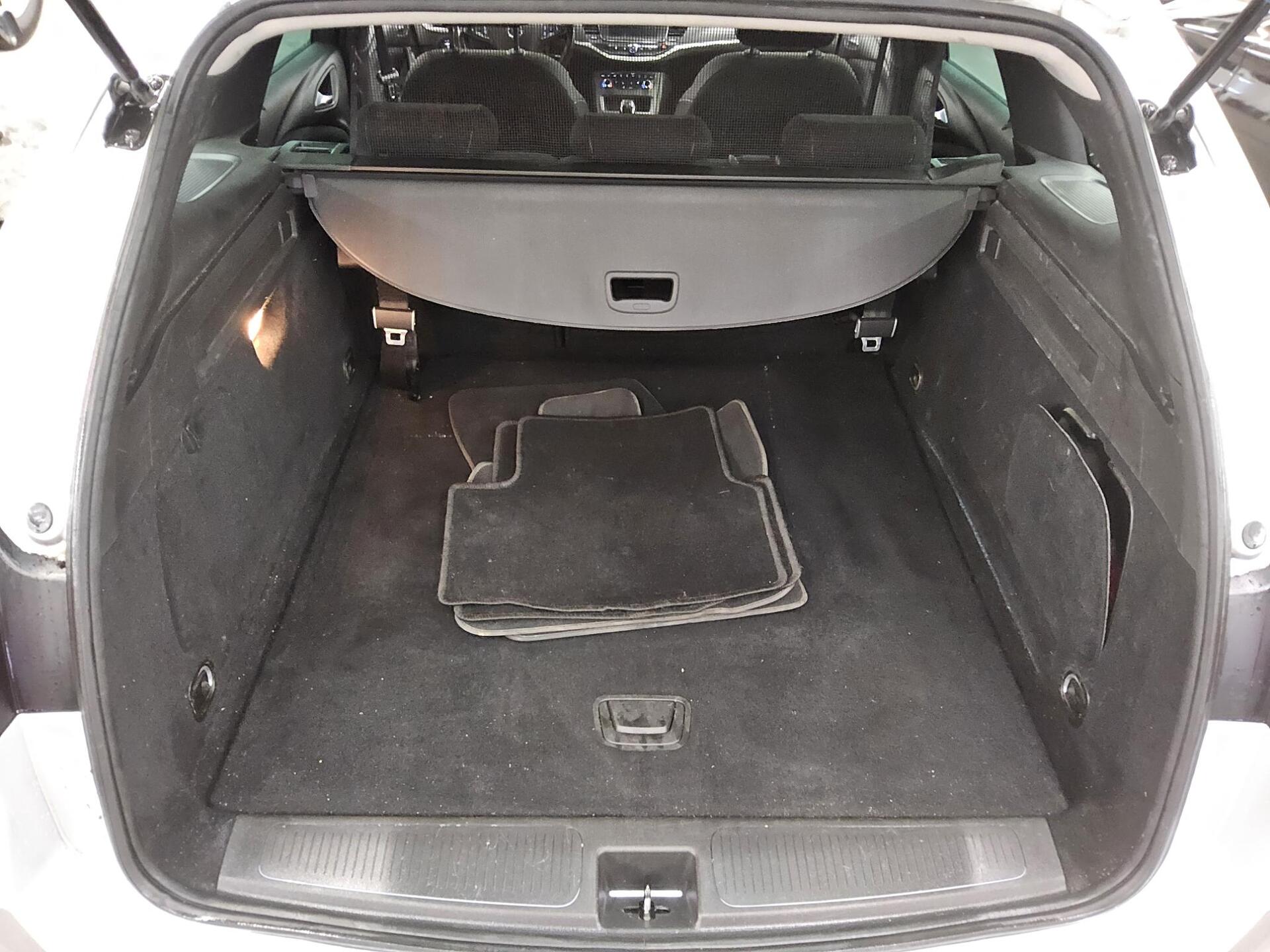 Opel Astra ST 1.5 D Edition Navi LED RFK AHK PDC SHZ 11