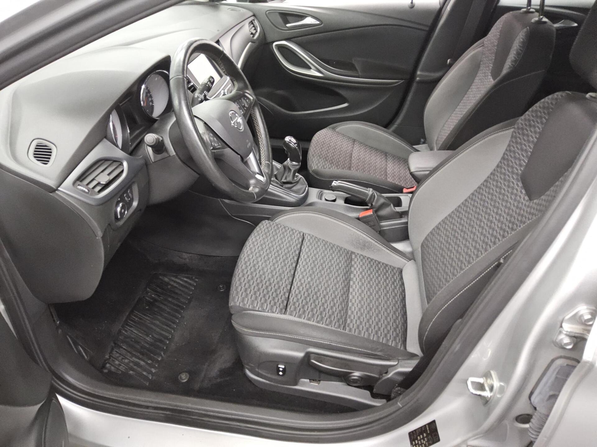 Opel Astra ST 1.5 D Edition Navi Tempomat Shz 8