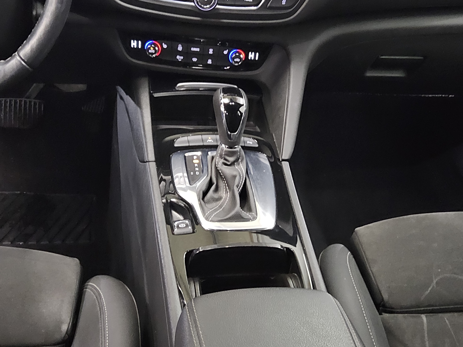 Opel Insignia ST 2.0 D Business Elegance Navi LED 6