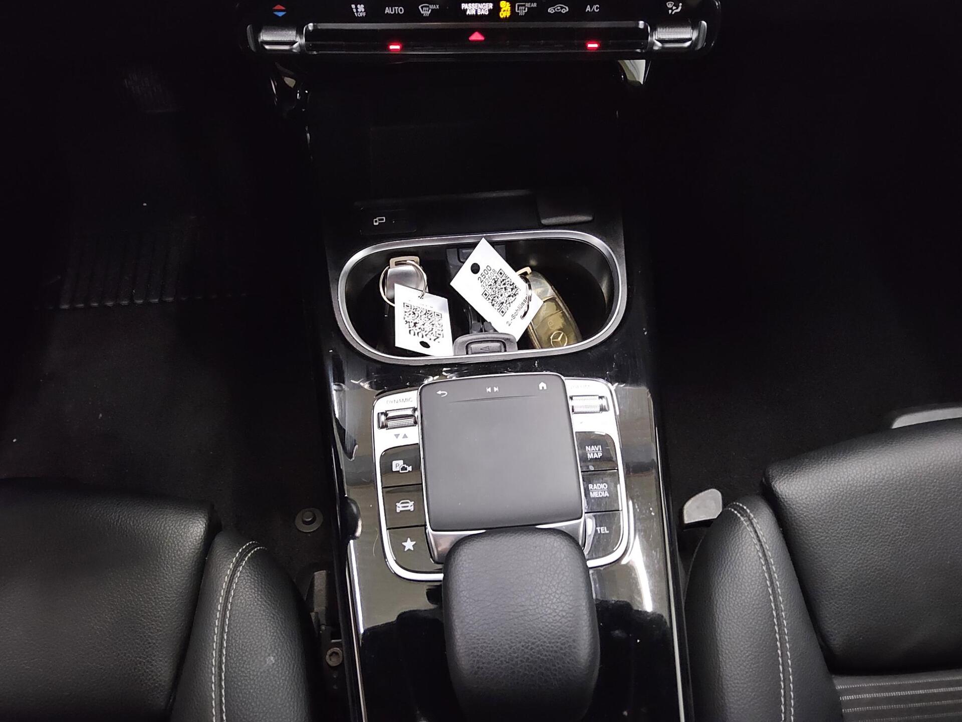 Mercedes-Benz A 200 Progressive T-Leder Navi Shz PDC 6