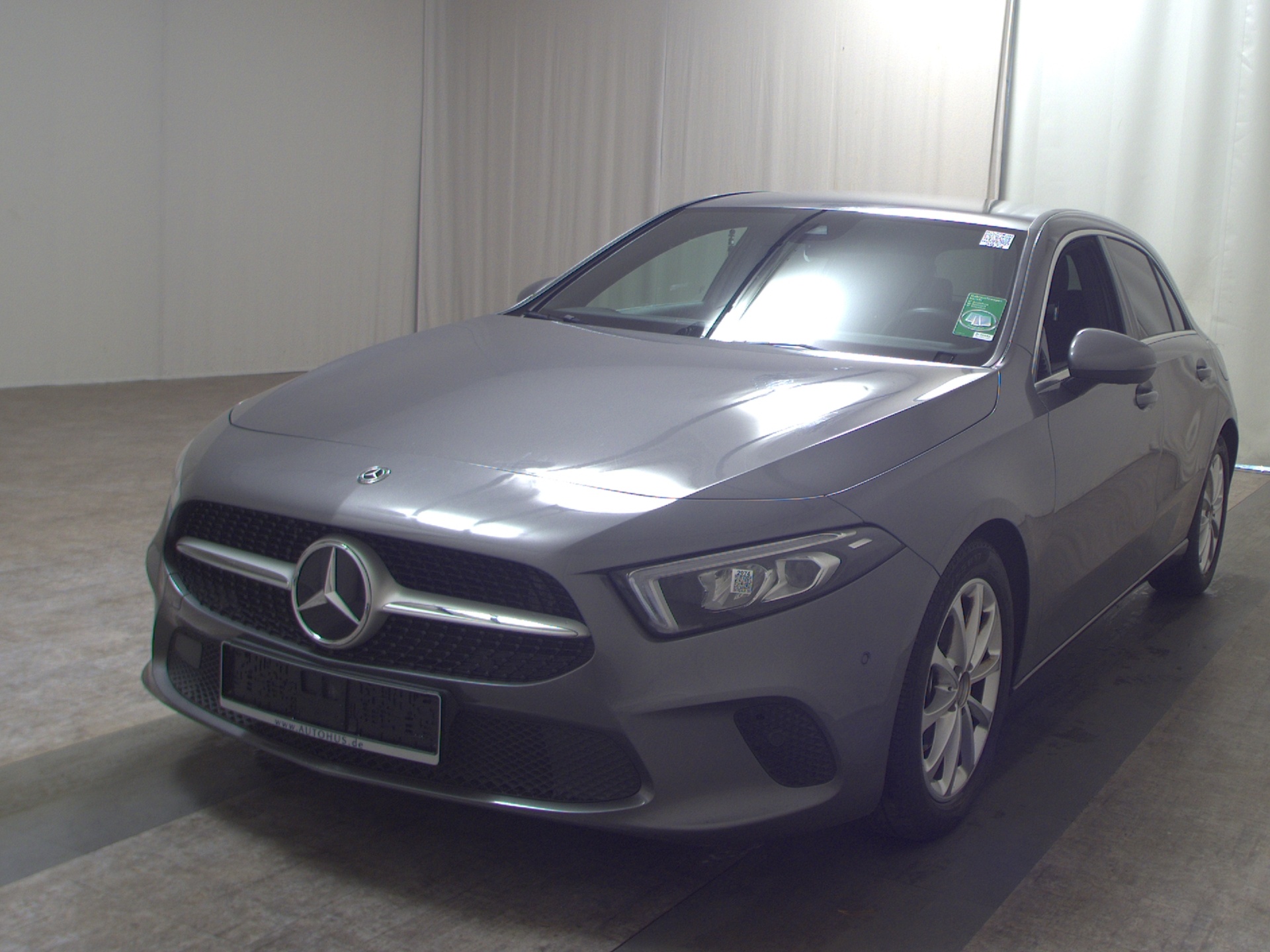 Mercedes-Benz A 180 Progressive T-Leder Navi LED PDC SHZ 2