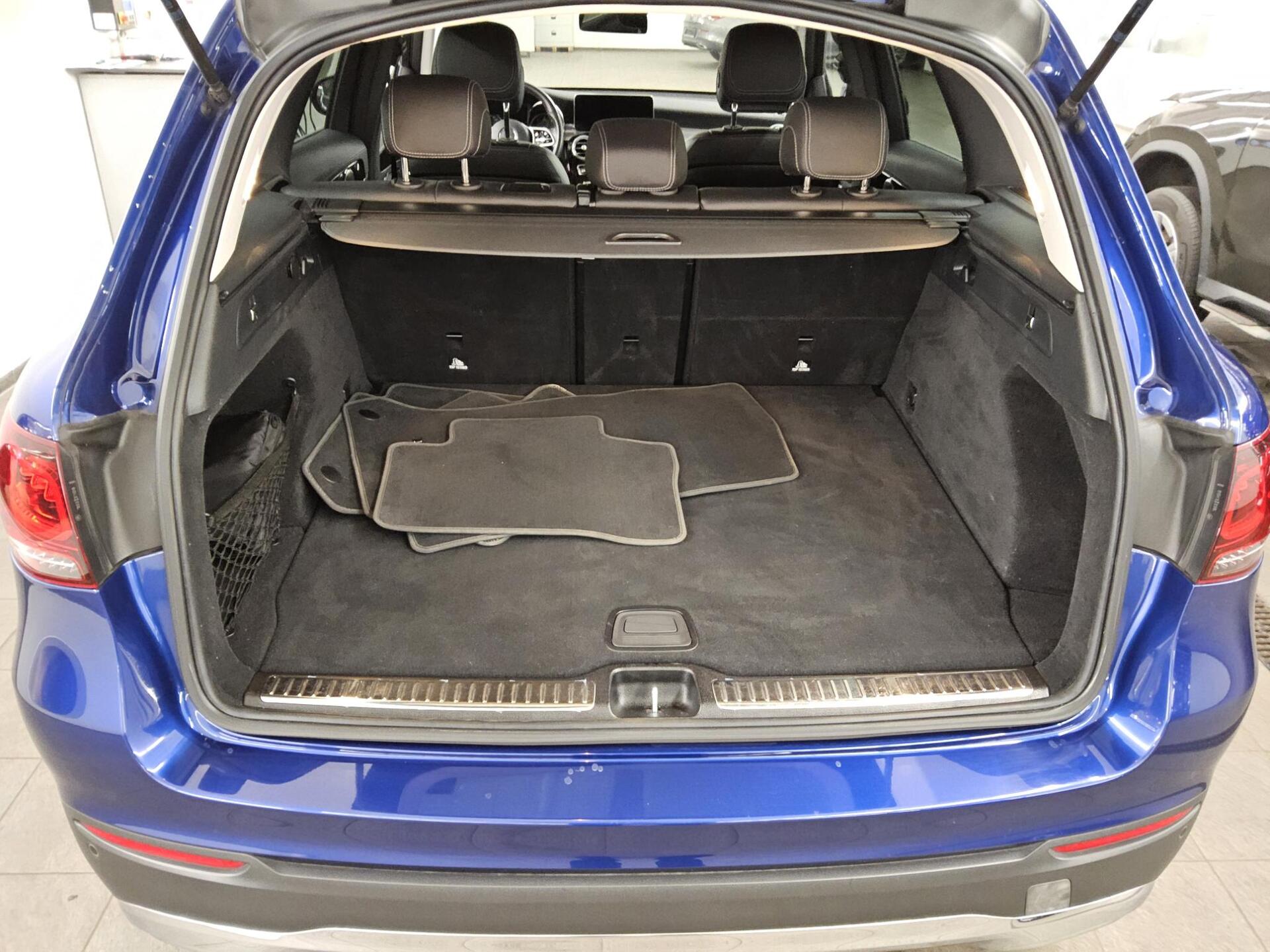 Mercedes-Benz GLC 220 d 4M Leder Navi LED RfK Memory 11