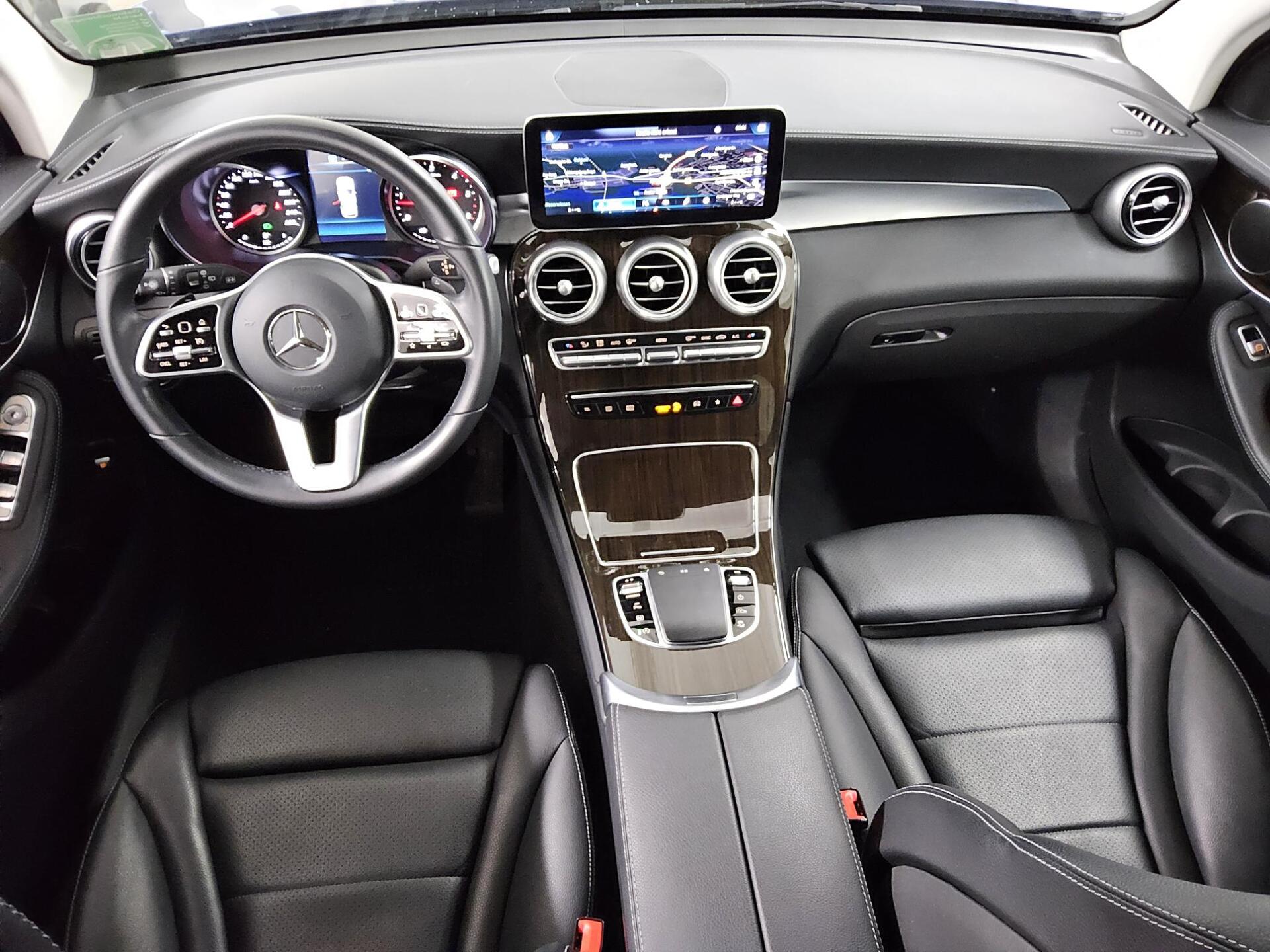 Mercedes-Benz GLC 220 d 4M Leder Navi LED RfK Memory 5