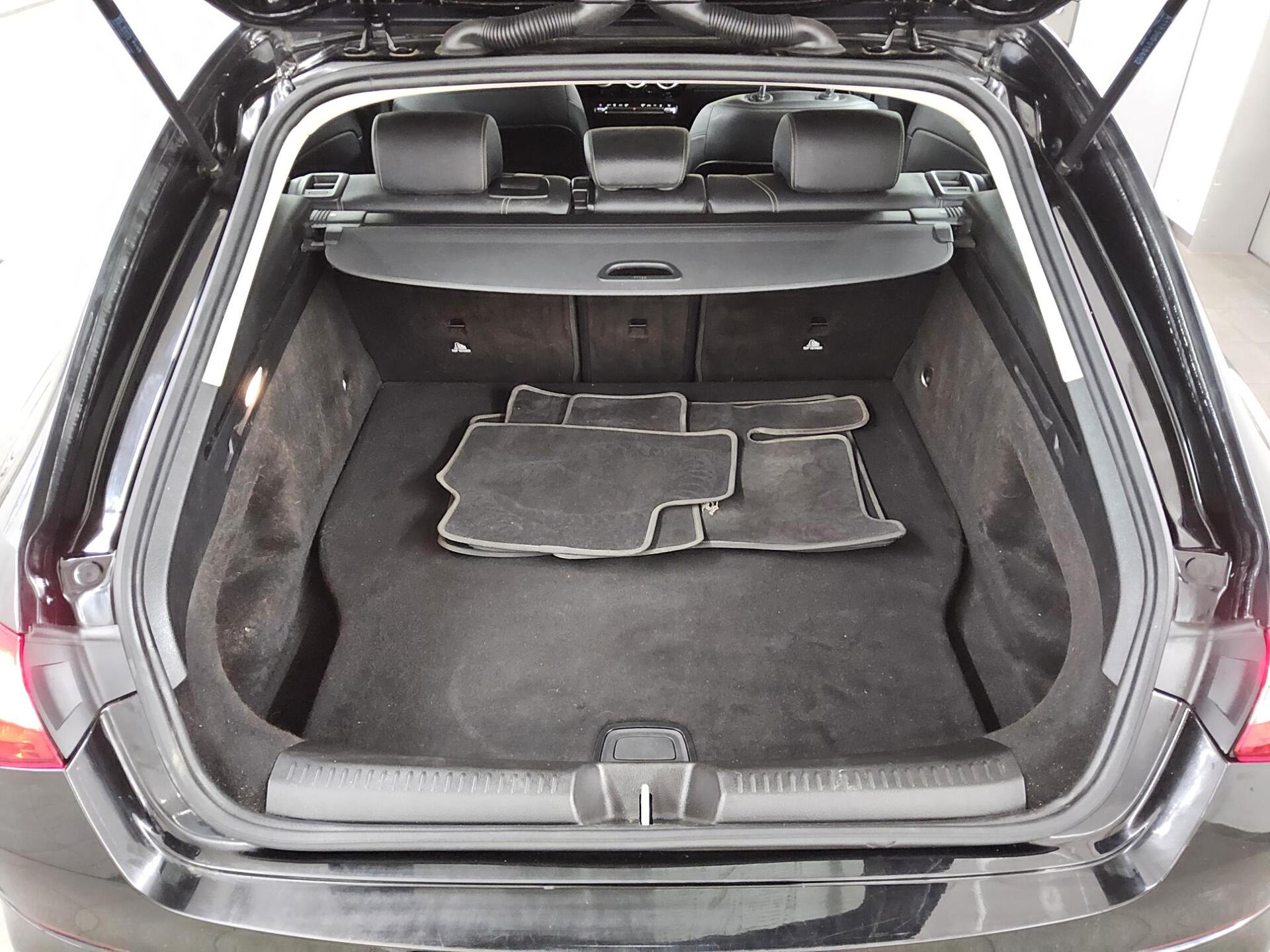 Mercedes-Benz CLA 250 Shooting Brake e T-Leder Navi PDC Shz 12