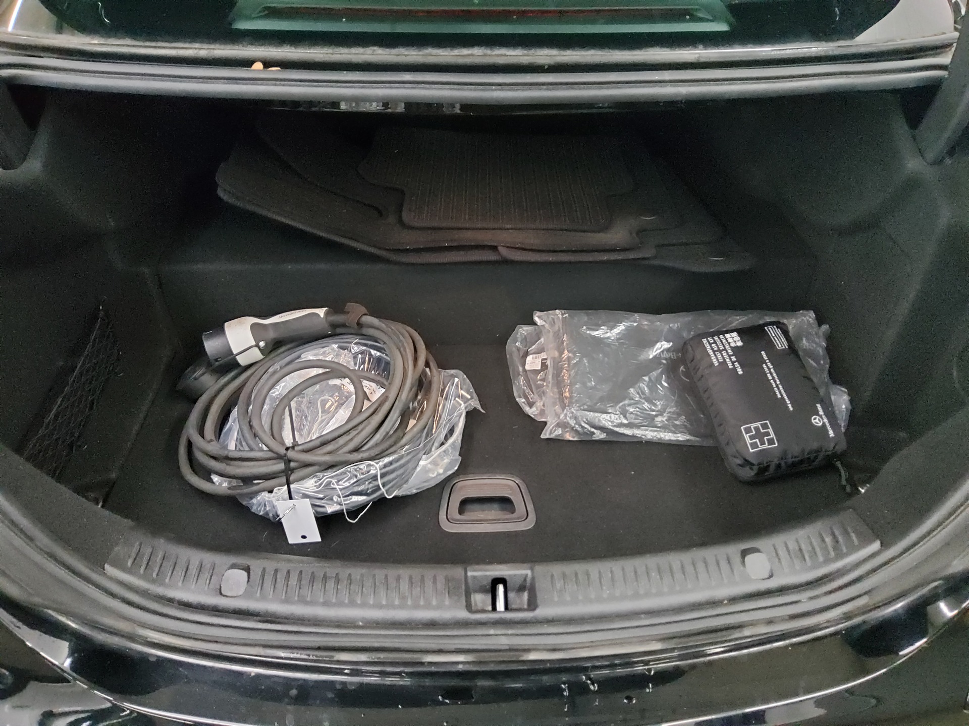 Mercedes-Benz E 300 de Navi LED Rückfahrkamera 12