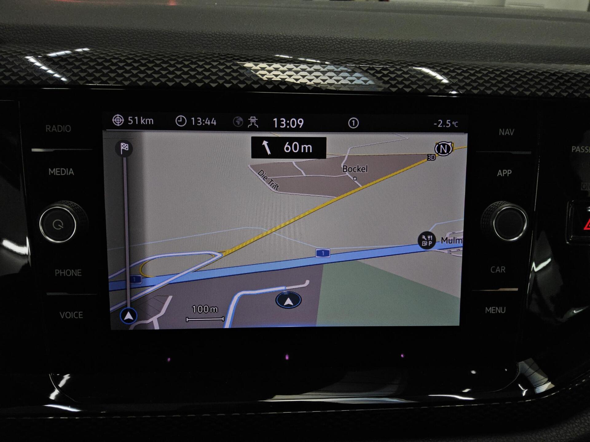 Volkswagen Polo 1.0 TSI Life Navi LED AID PDC 7