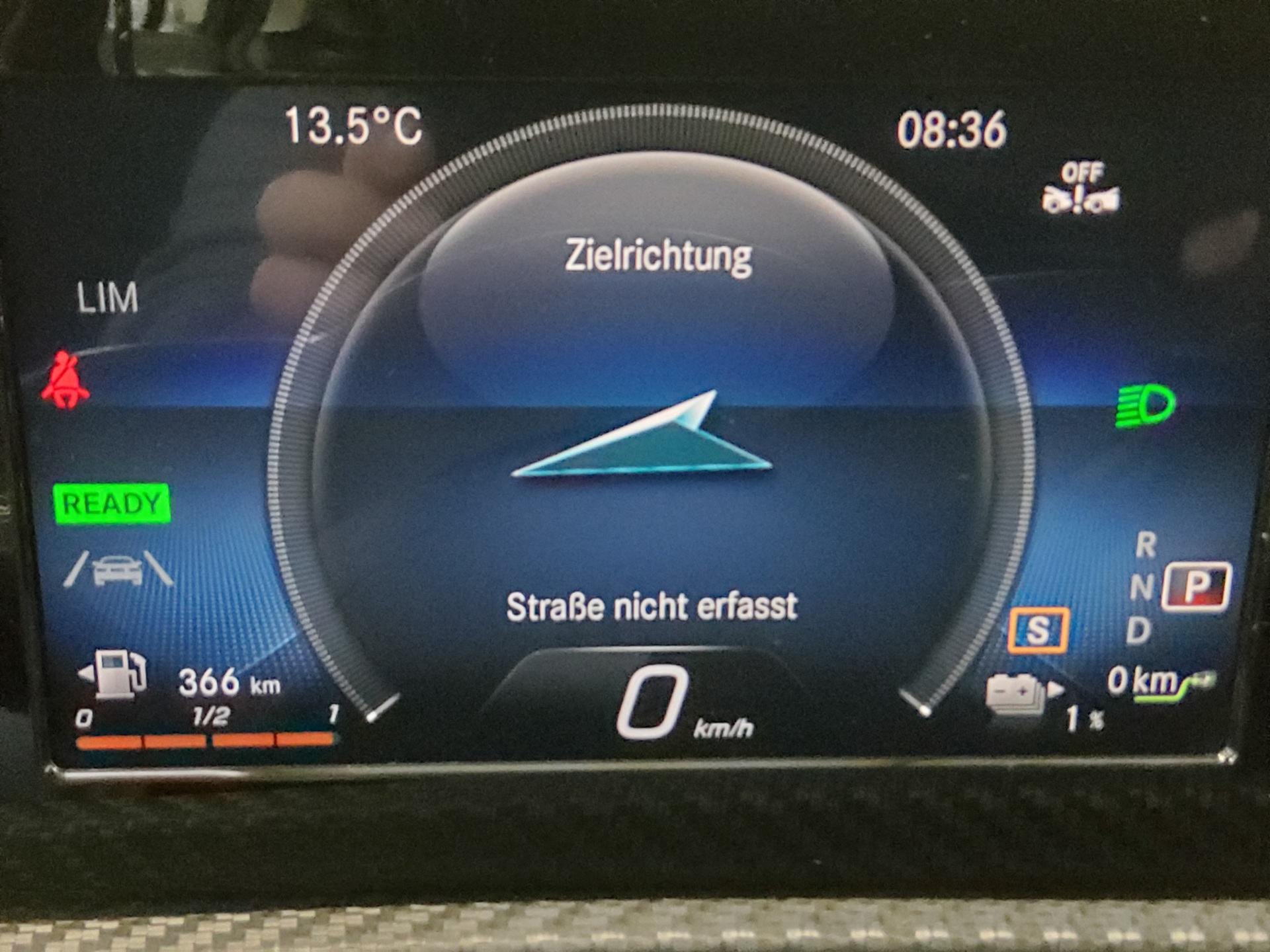 Mercedes-Benz A 250 Lim. e Navi MBUX PDC SHZ Tempomat 8