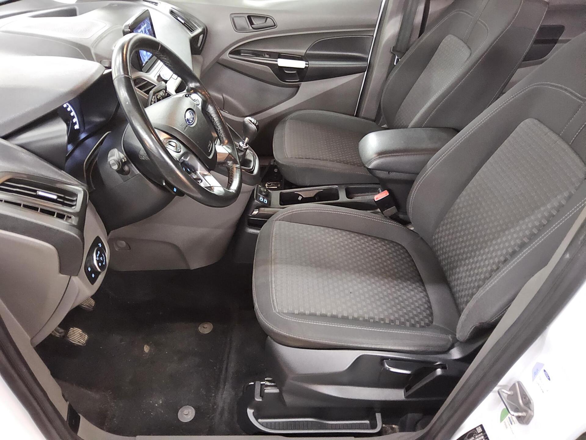 Ford Grand Tourneo Connect 1.5 EB Trend Navi RfK AHK 8