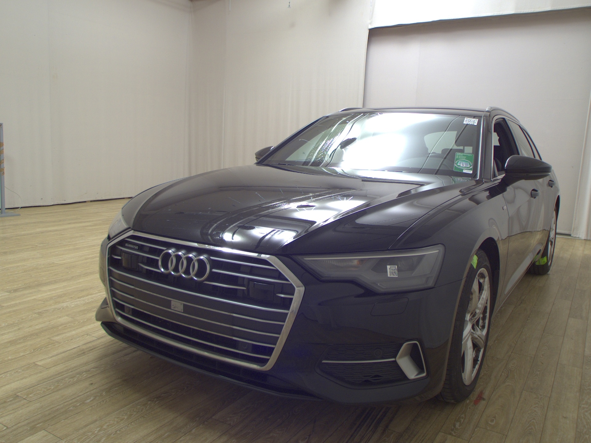 Audi A6 Avant 40 TDI Qu. sport Navi LED vc+ AHK Sound 2