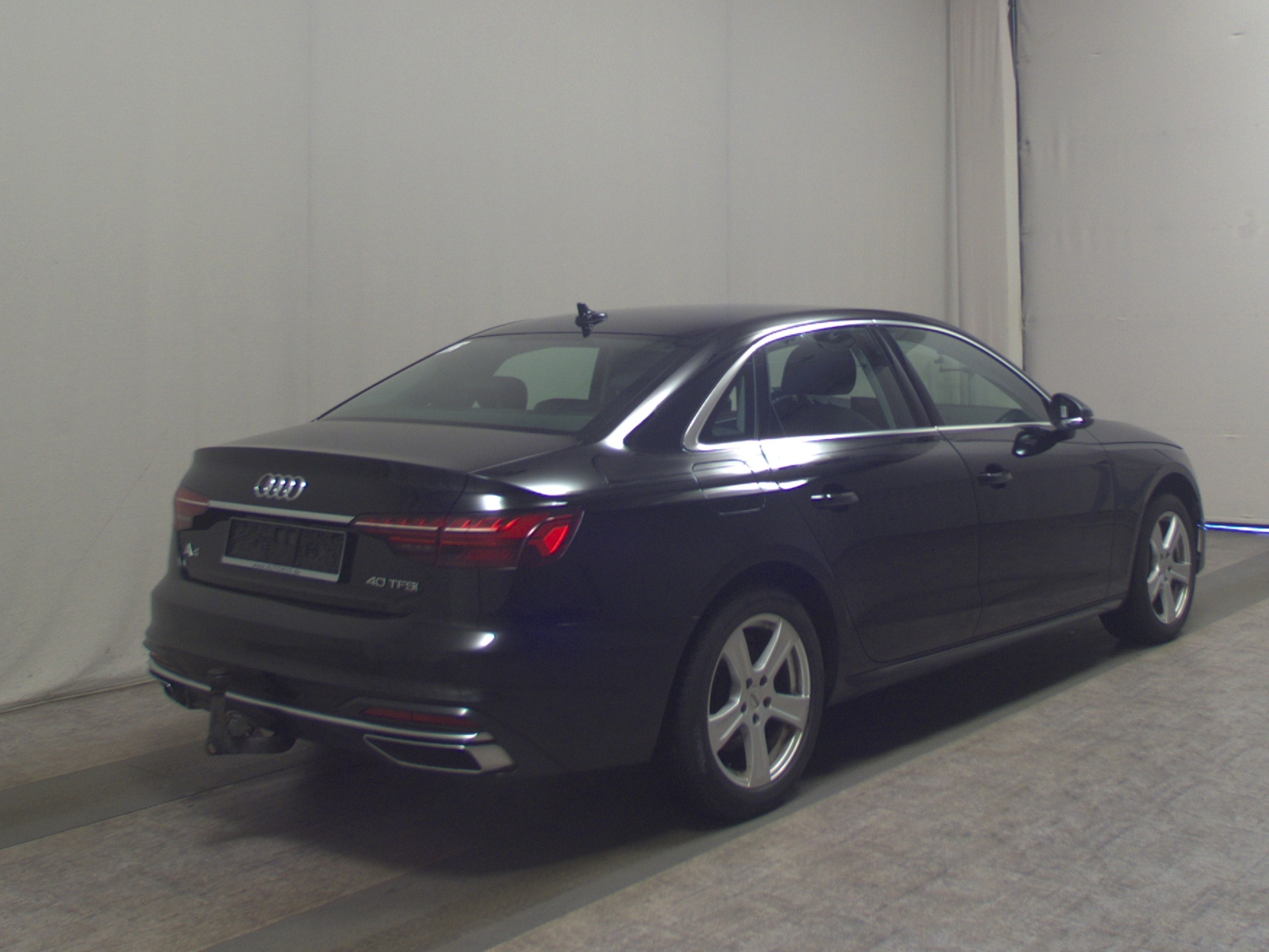 Audi A4 40 TFSI advanced Navi vc LED RfK ACC Sports. 4