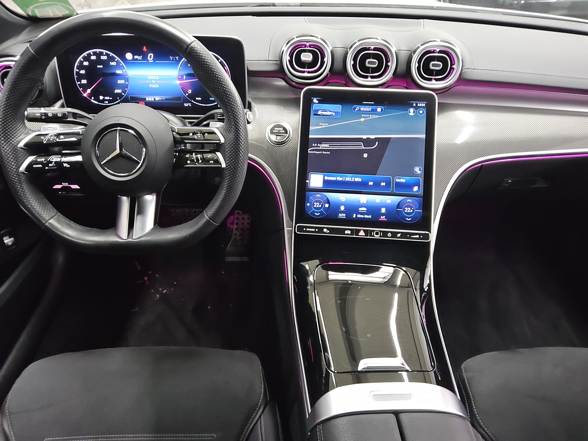 Mercedes-Benz C 220 T d AMG-Line Navi LED Distronic+ Sound Shz 5