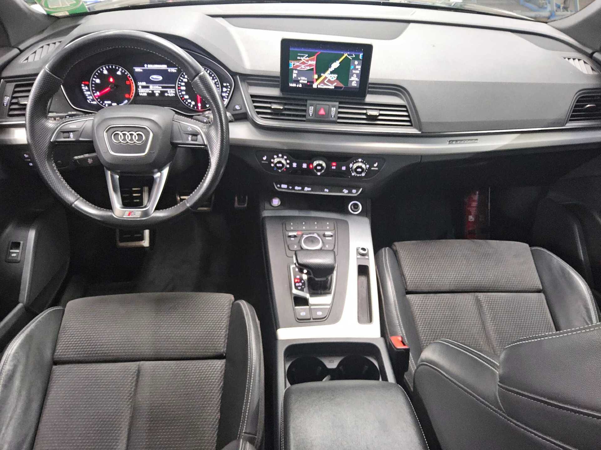 Audi Q5 40 TDI Qu. S-Line T-Leder Navi LED Pano RFK 5