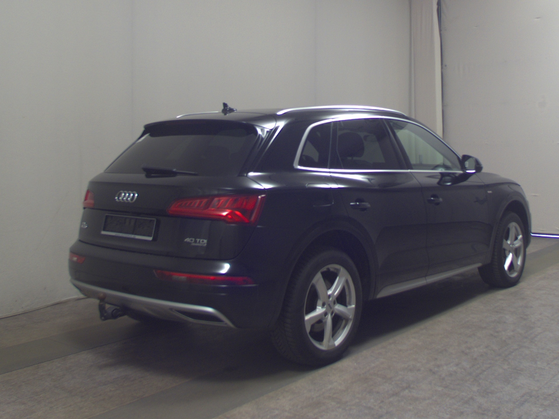 Audi Q5 40 TDI Qu. S-Line T-Leder Navi LED Pano RFK 4