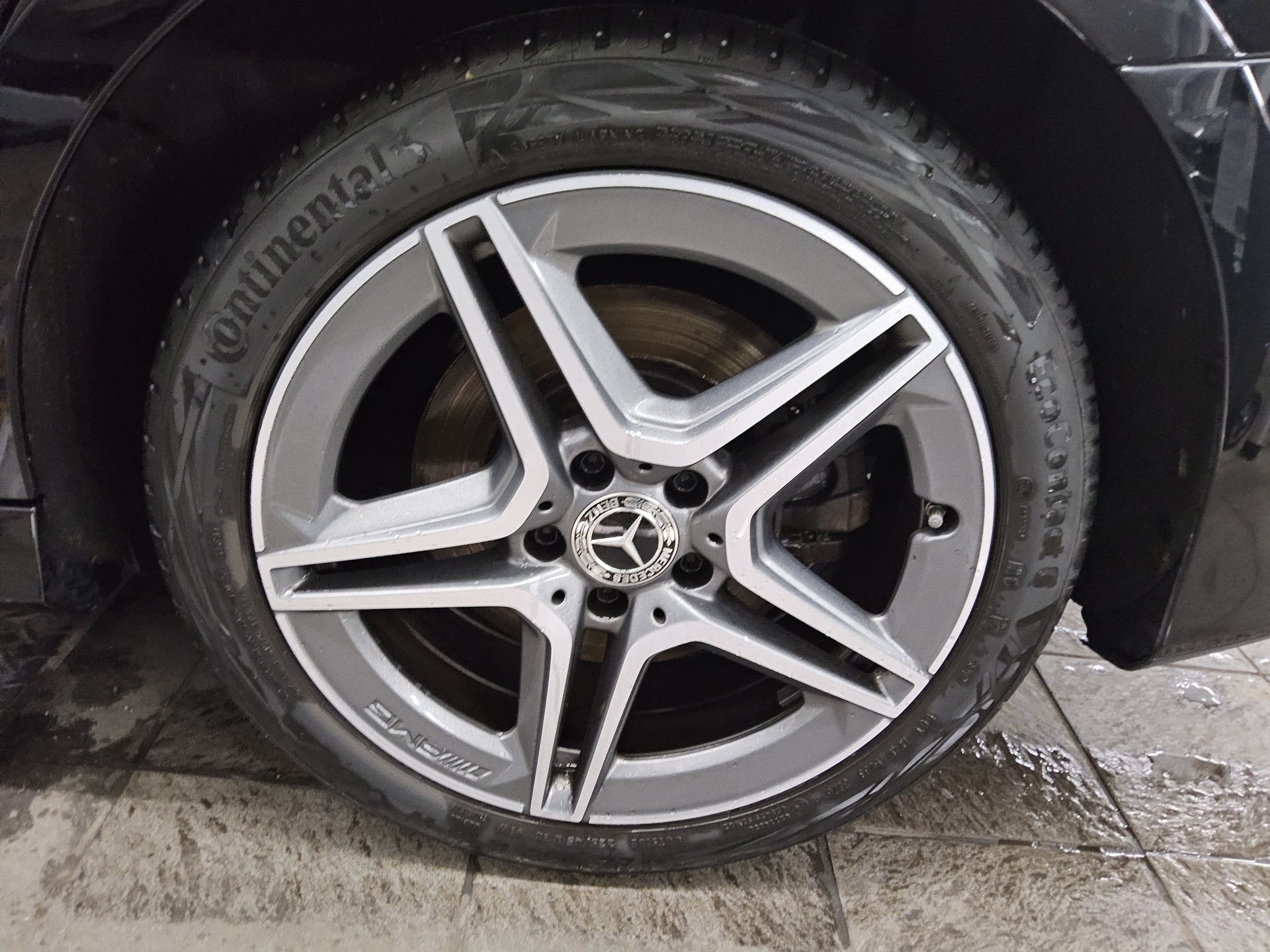 Mercedes-Benz A 250 Lim. e AMG-Line Navi LED Sound Kamera 12