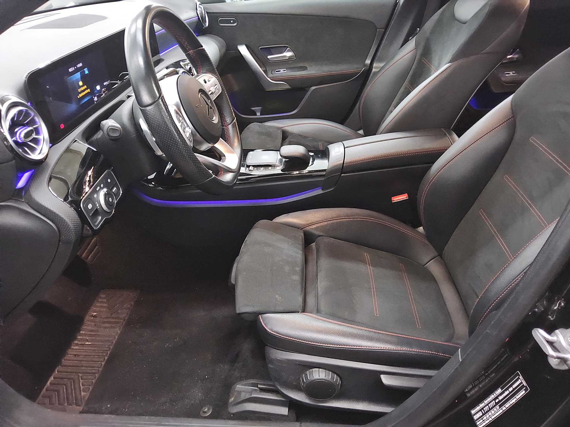 Mercedes-Benz A 250 Lim. e AMG-Line Navi LED Sound Kamera 9