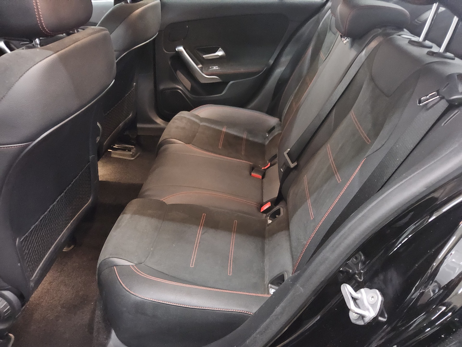 Mercedes-Benz A 250 Lim. e AMG-Line Navi LED Sound Kamera 13