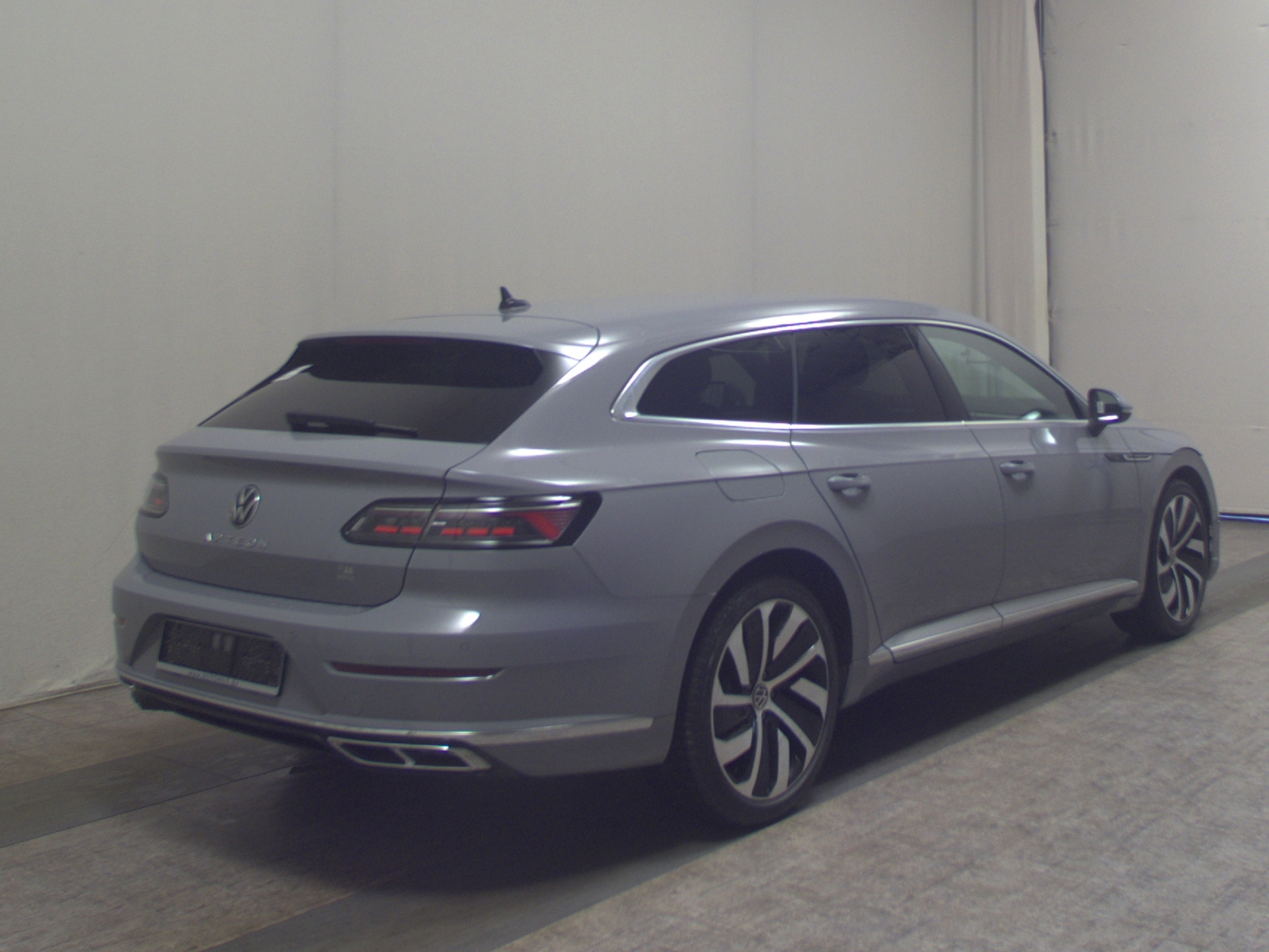 Volkswagen Arteon SB 2.0 TDI R-Line Navi LED AID RFK ACC 4