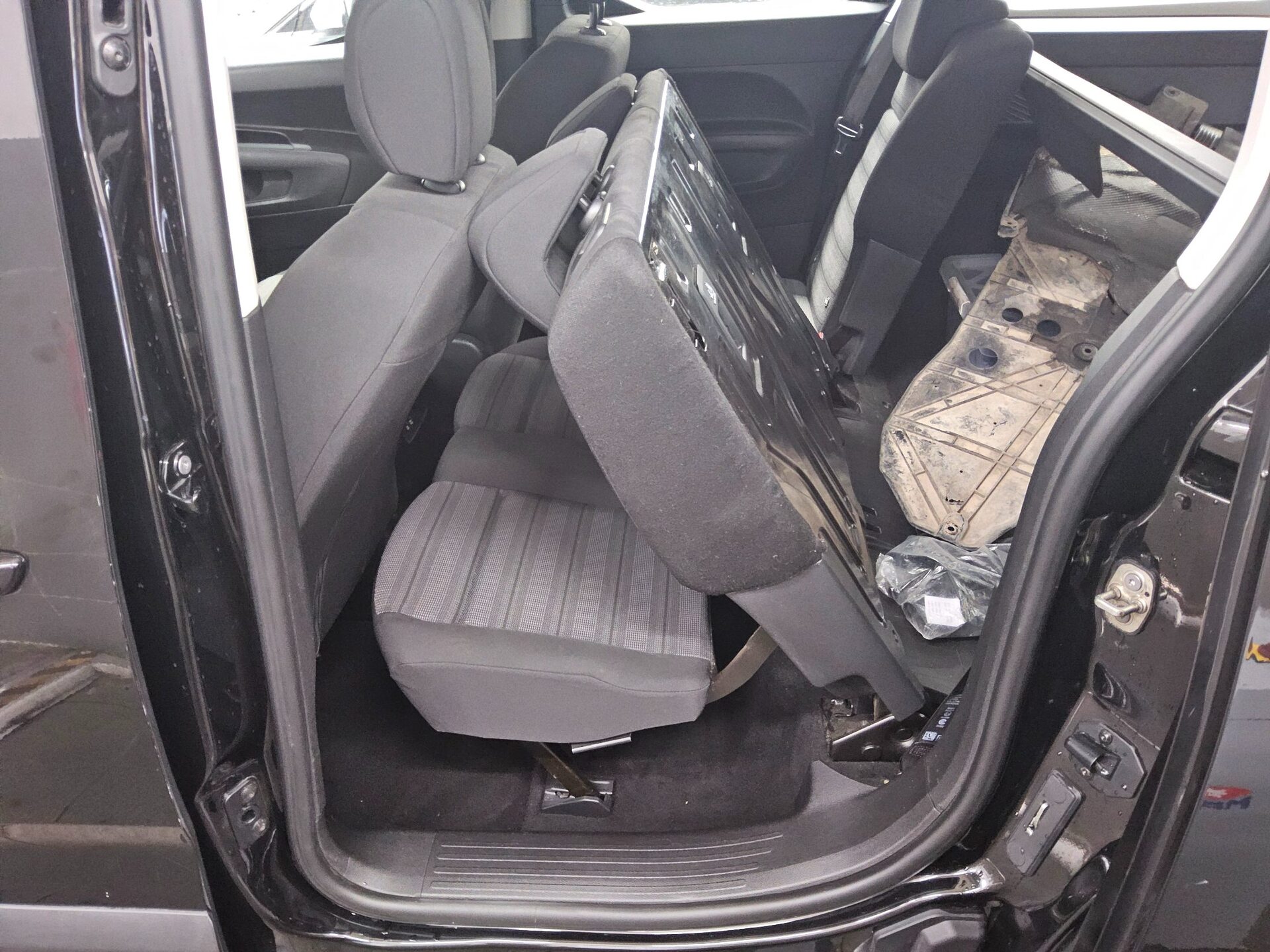 Opel Combo Life 1.5 D Edition -Motorschaden- 12