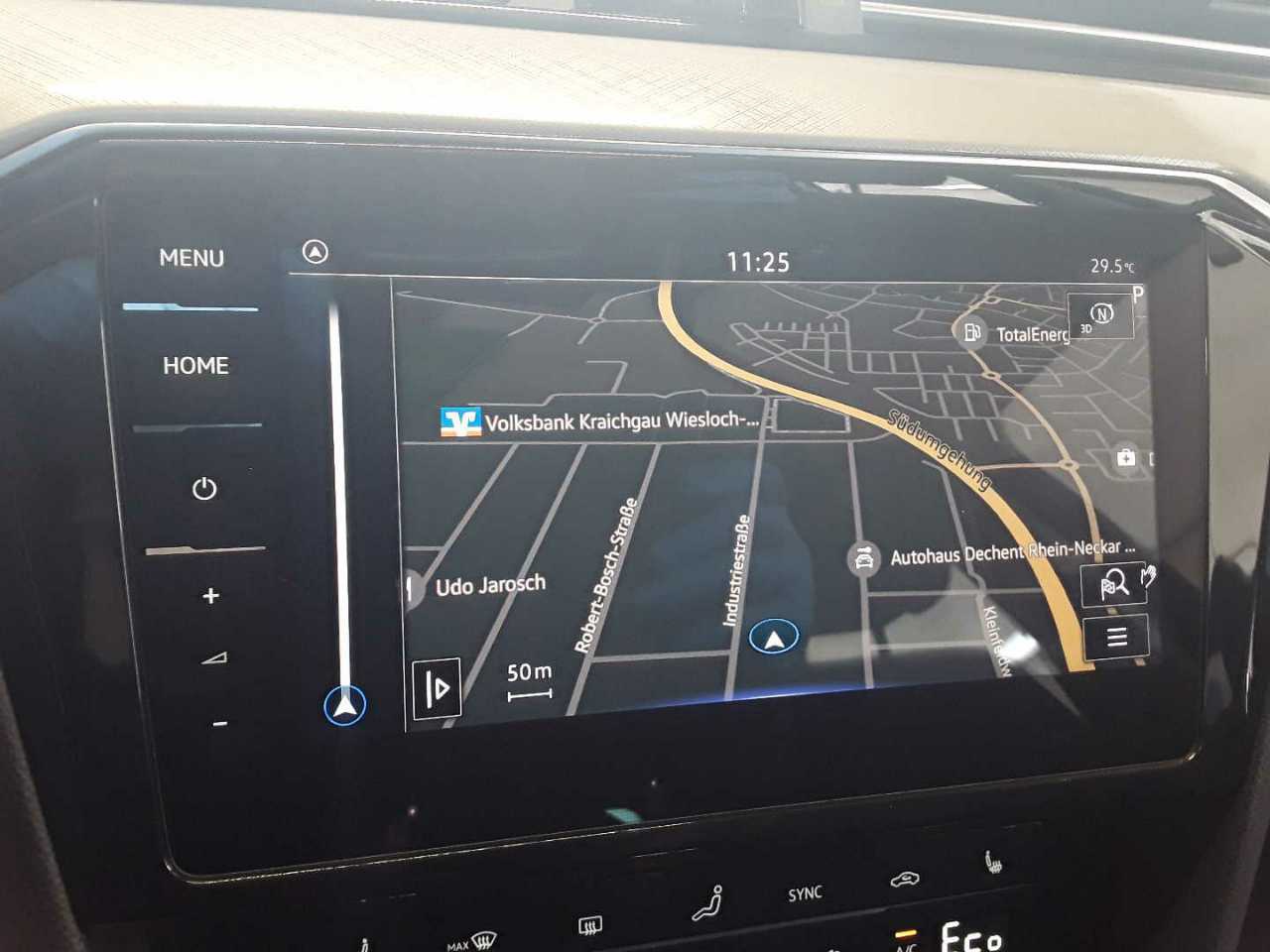 Volkswagen Passat Variant GTE 1.4 TSI Navi LED DC-Pro Pano 9