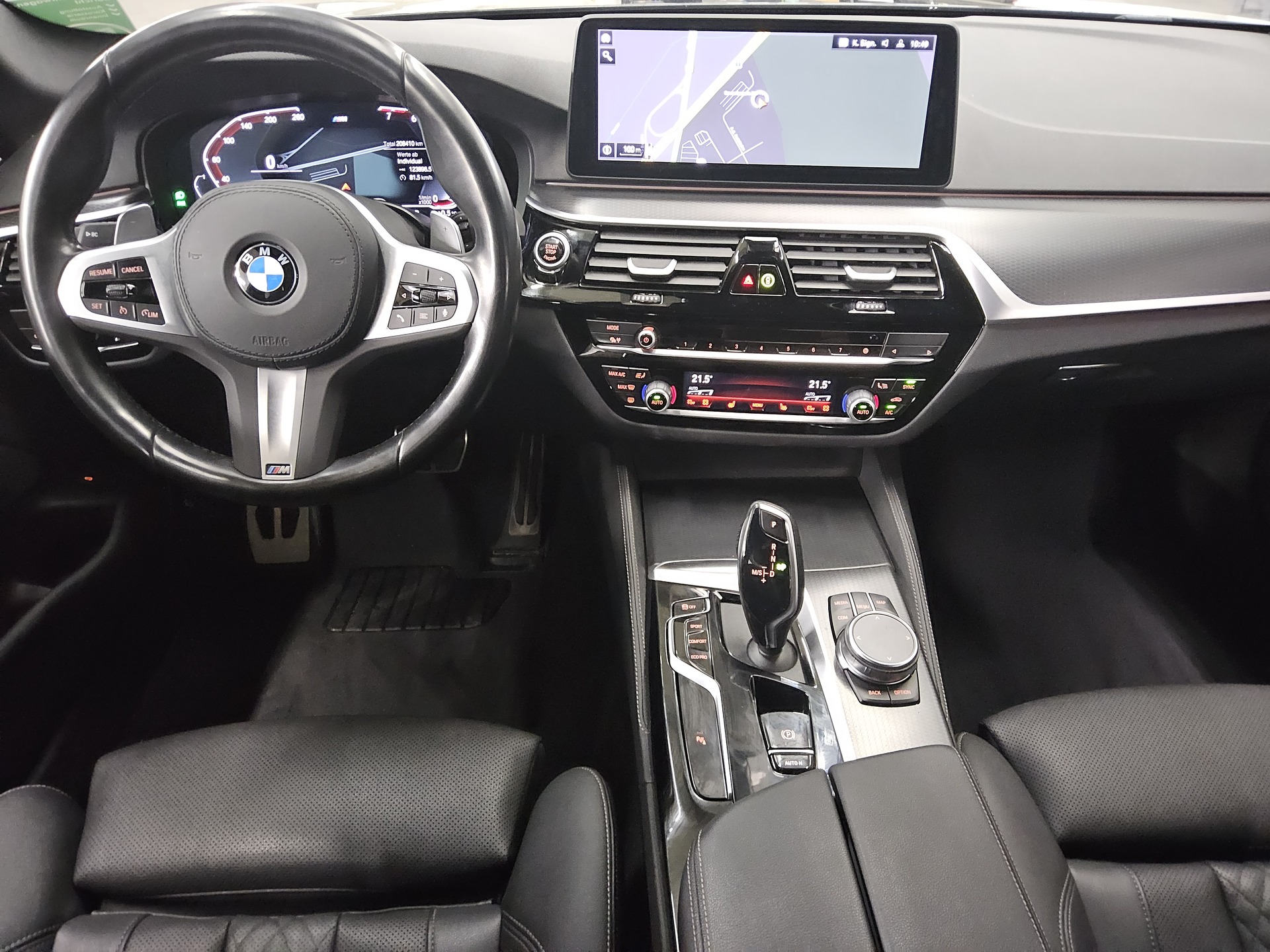 BMW 520iA Touring M-Sport Leder Navi LED LC-Pro RfK 5
