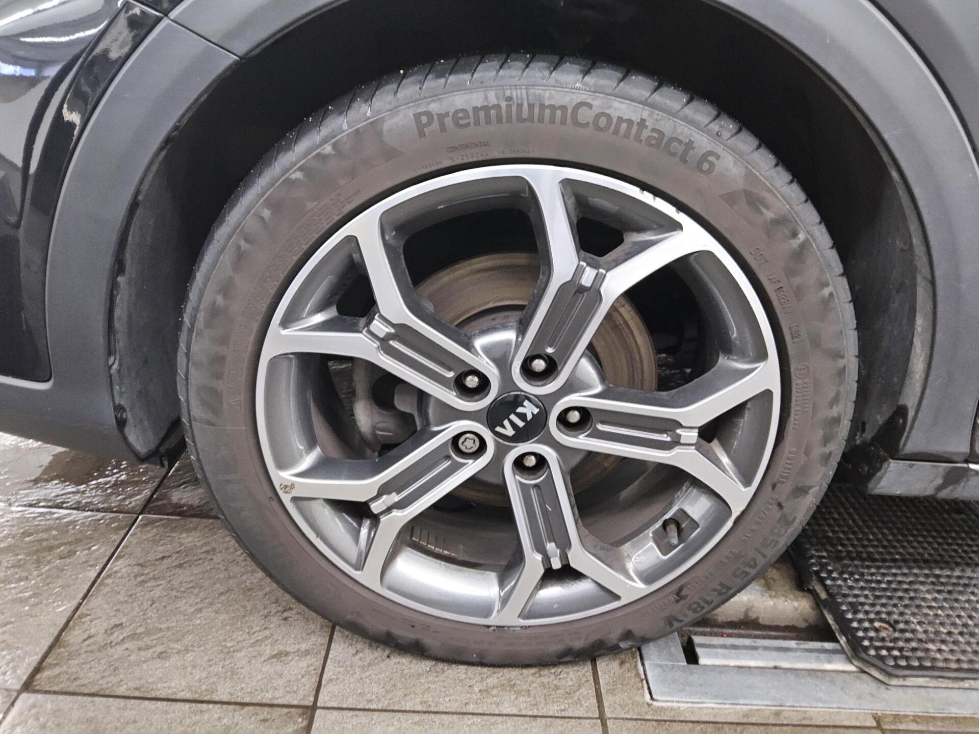 Kia cee'd 1.6 CRDI Spirit T-Leder Navi LED Sound JBL 10