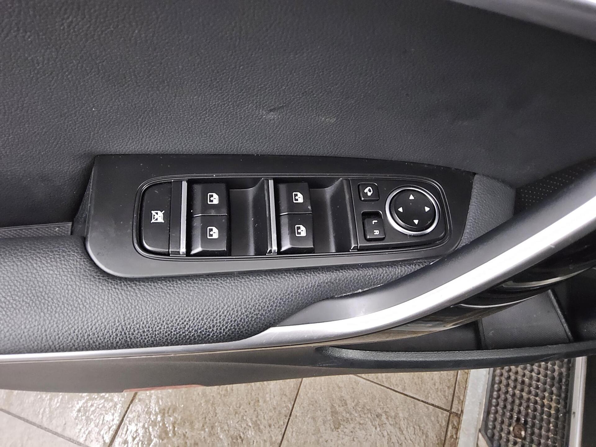 Kia cee'd 1.6 CRDI Spirit T-Leder Navi LED Sound JBL 9