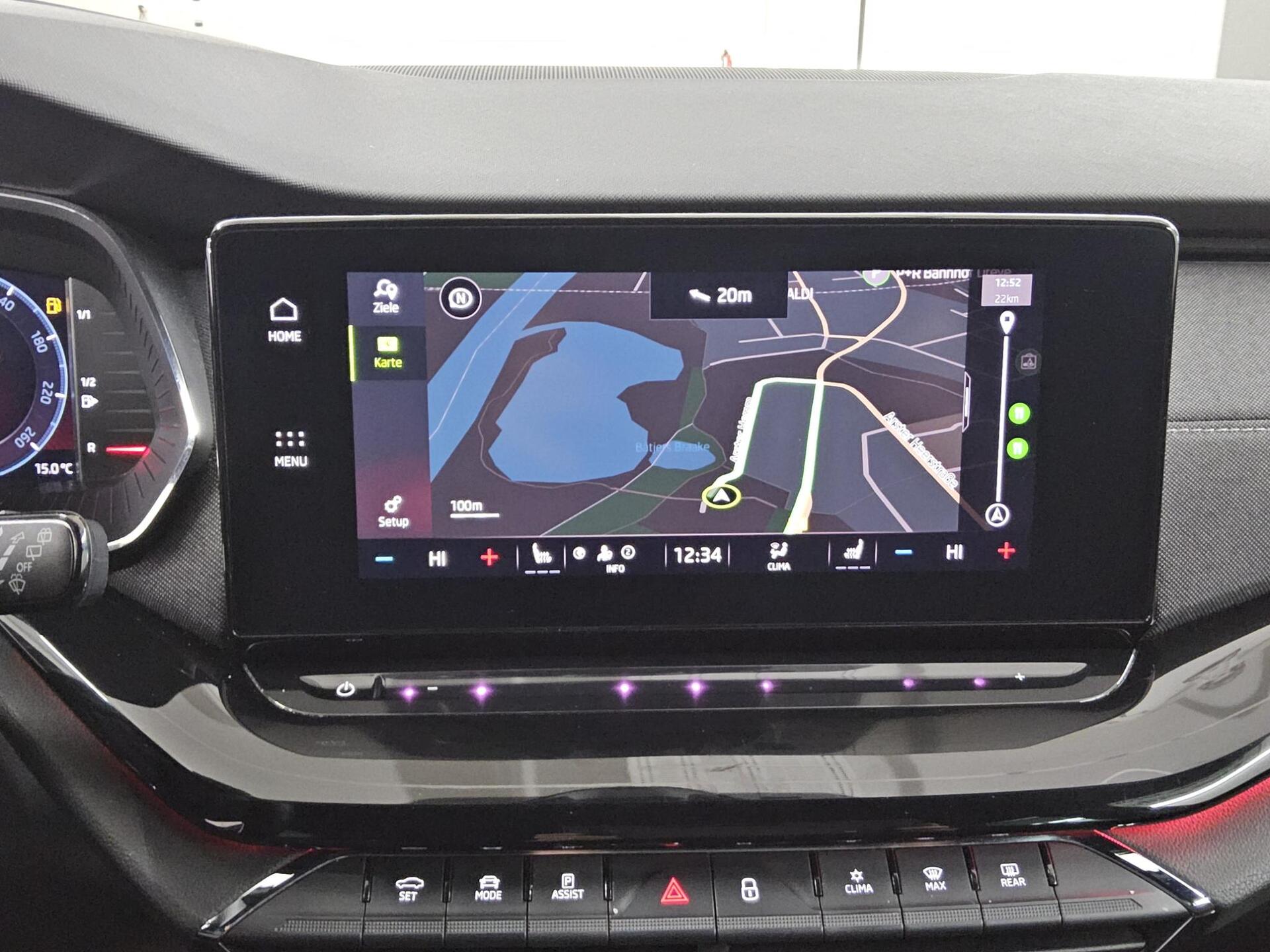 Skoda Octavia Kombi 2.0 TDI SportLine Navi LED RFK HuD 7