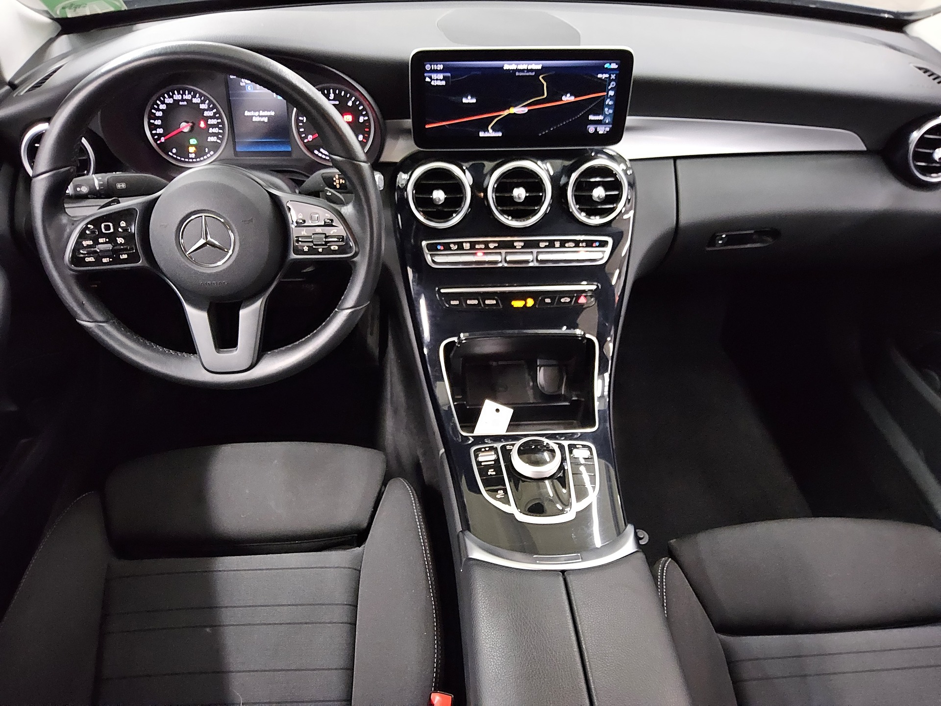Mercedes-Benz C 300 de Avantgarde Navi LED AHK 5