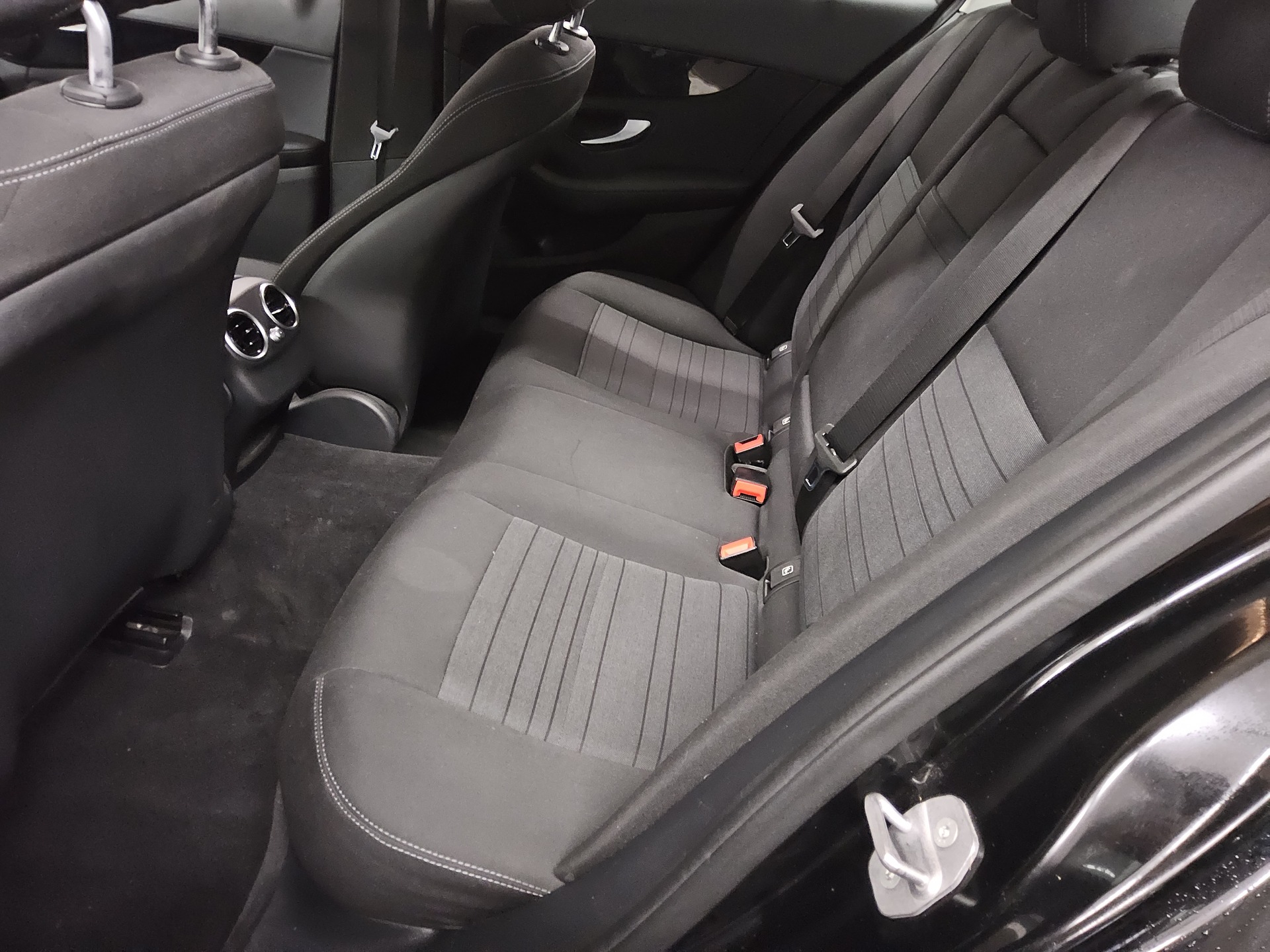 Mercedes-Benz C 300 de Avantgarde Navi LED AHK 13