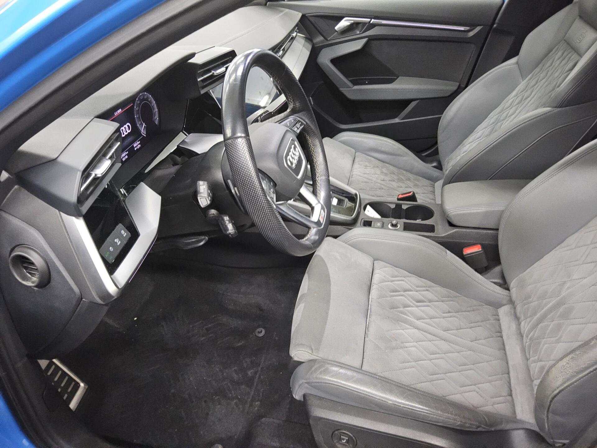 Audi A3 SB 45 TFSI e 2x S-Line B&O Memory Matrix-LED 9