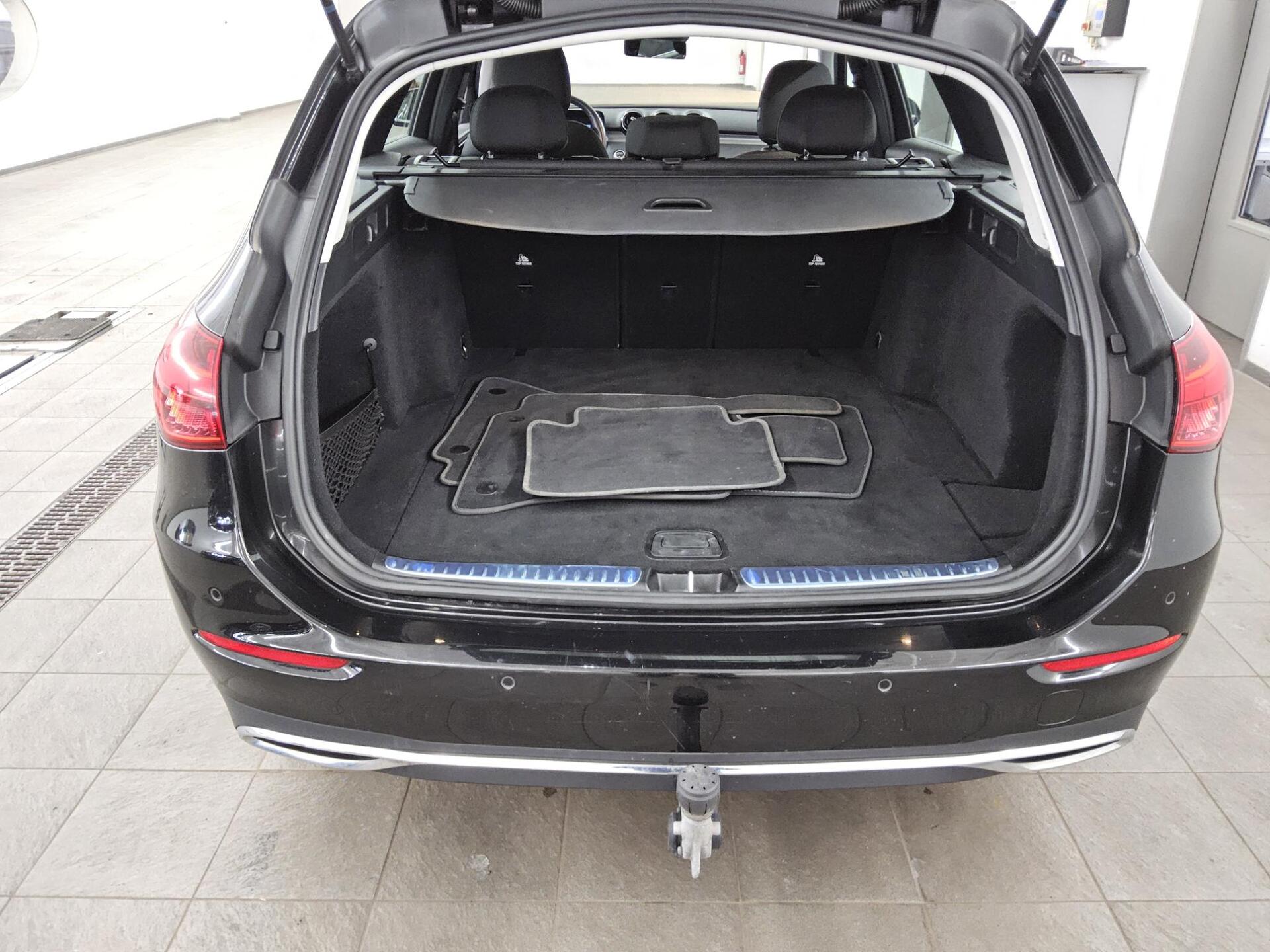 Mercedes-Benz C 200 T d Avantgarde Navi LED RfK AHK PDC Shz 12