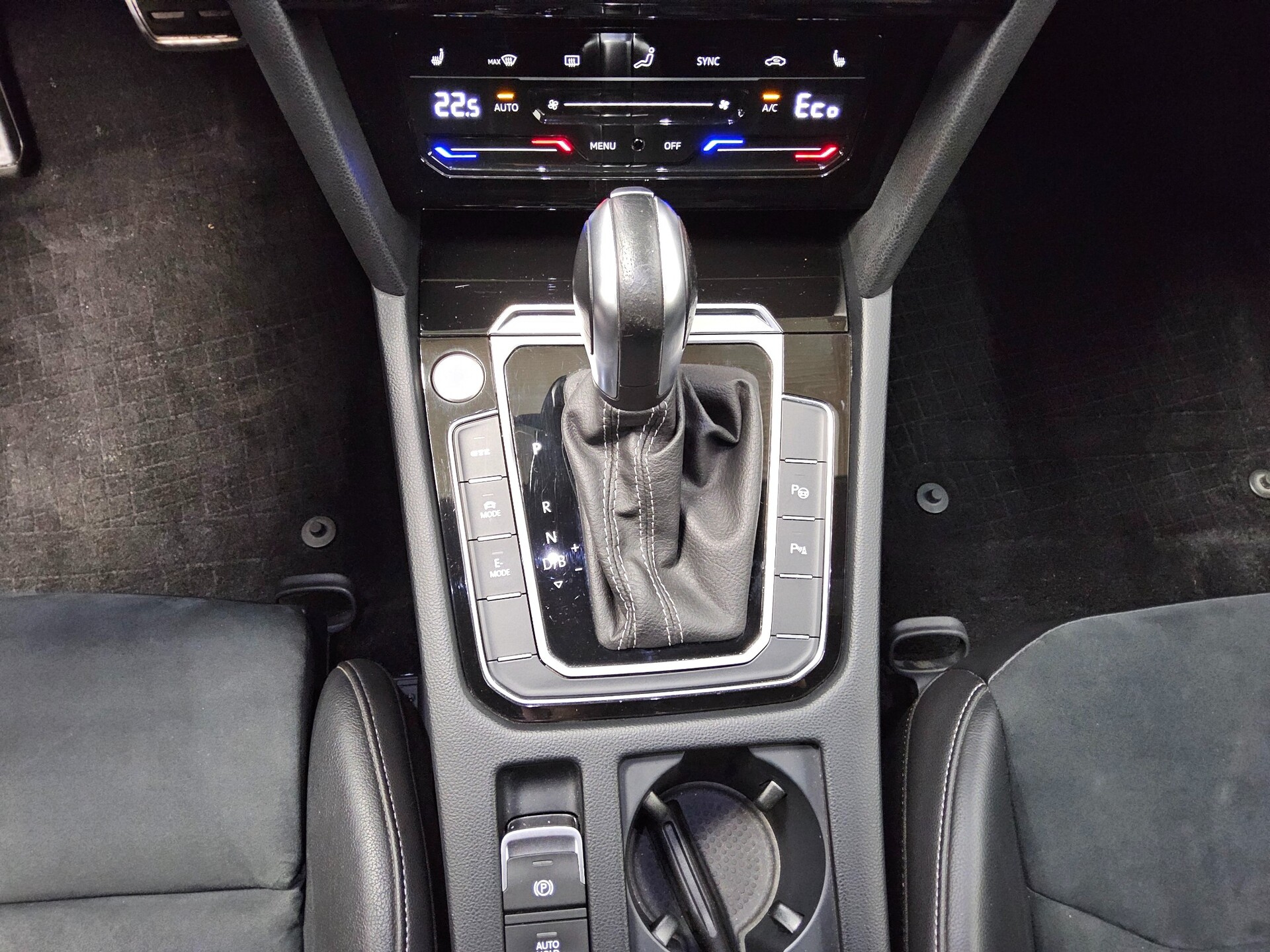 Volkswagen Arteon SB 1.4 TSI eHybrid R-Line Navi LED AID 6