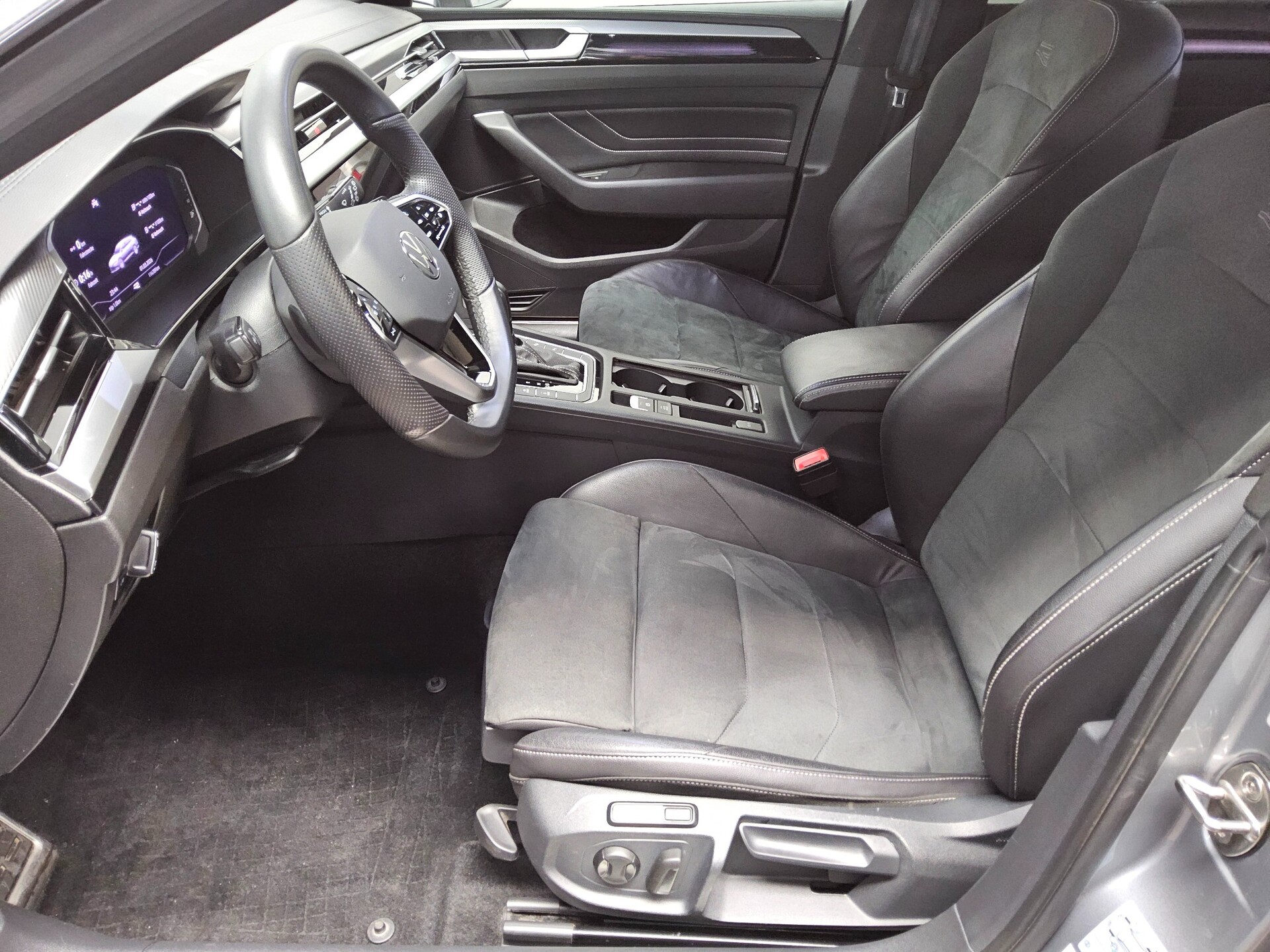 Volkswagen Arteon SB 1.4 TSI eHybrid R-Line Navi LED AID 9