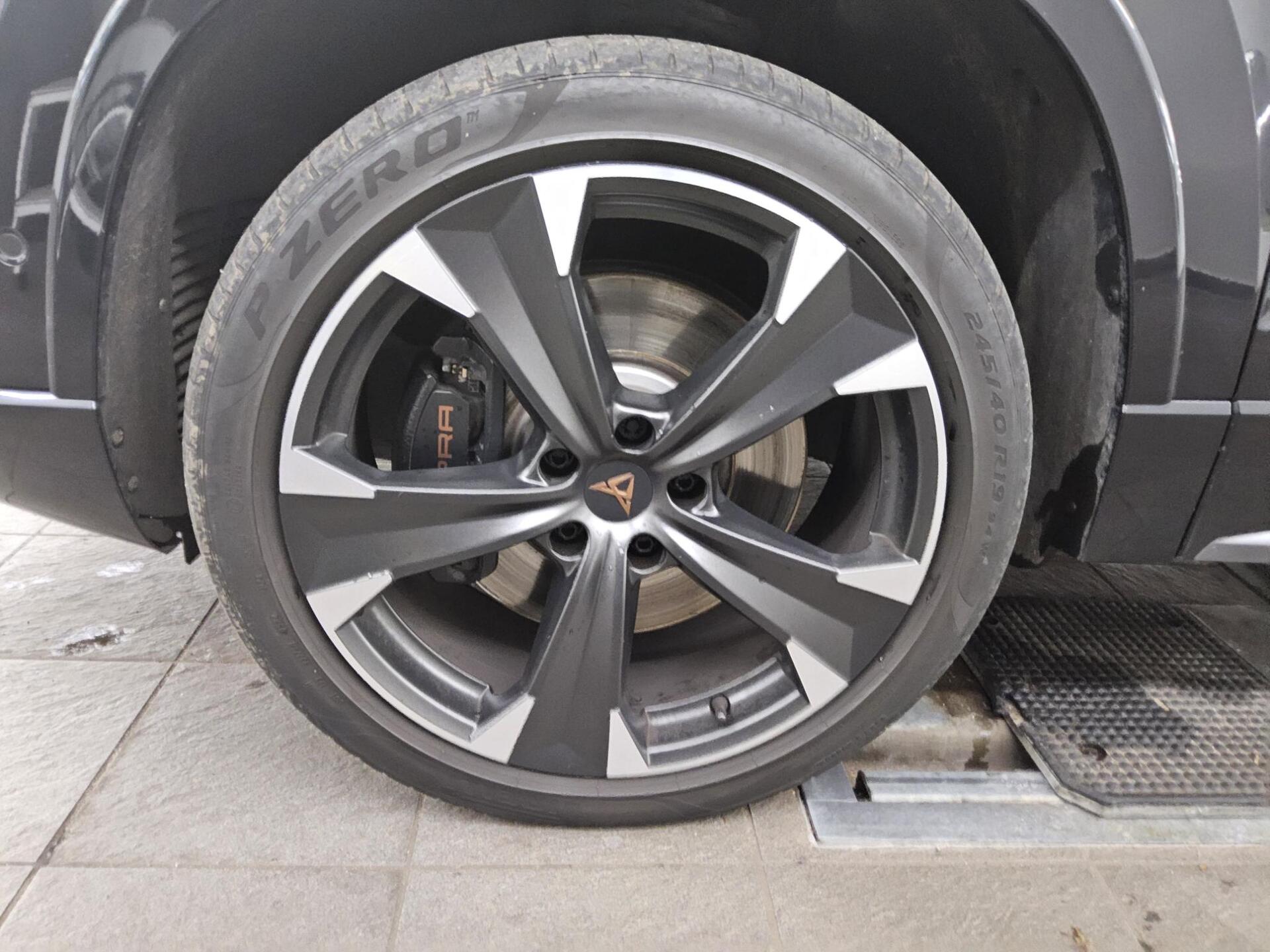 Cupra Ateca 2.0 TSI 4Drive Navi LED Virtual 360° DCC 11