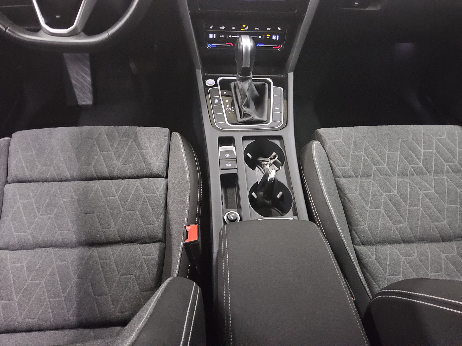 Volkswagen Passat Var. 2.0 TDI Business Navi LED ACC RFK 6