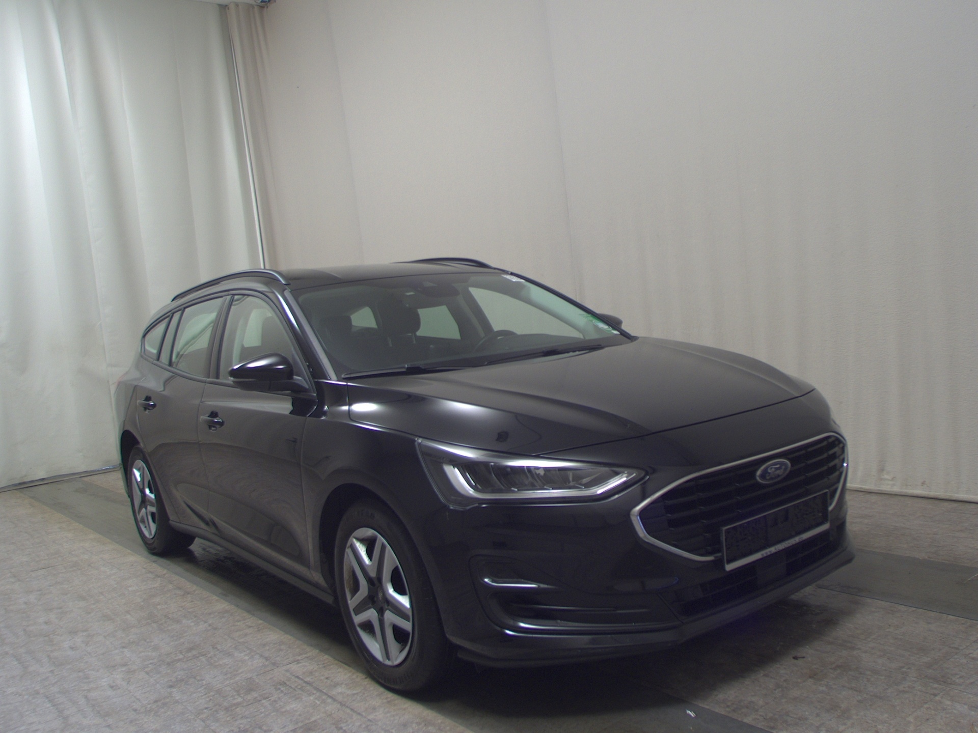 Ford Focus Turnier 1.5 EB Cool&Connect Navi LED DAB 3