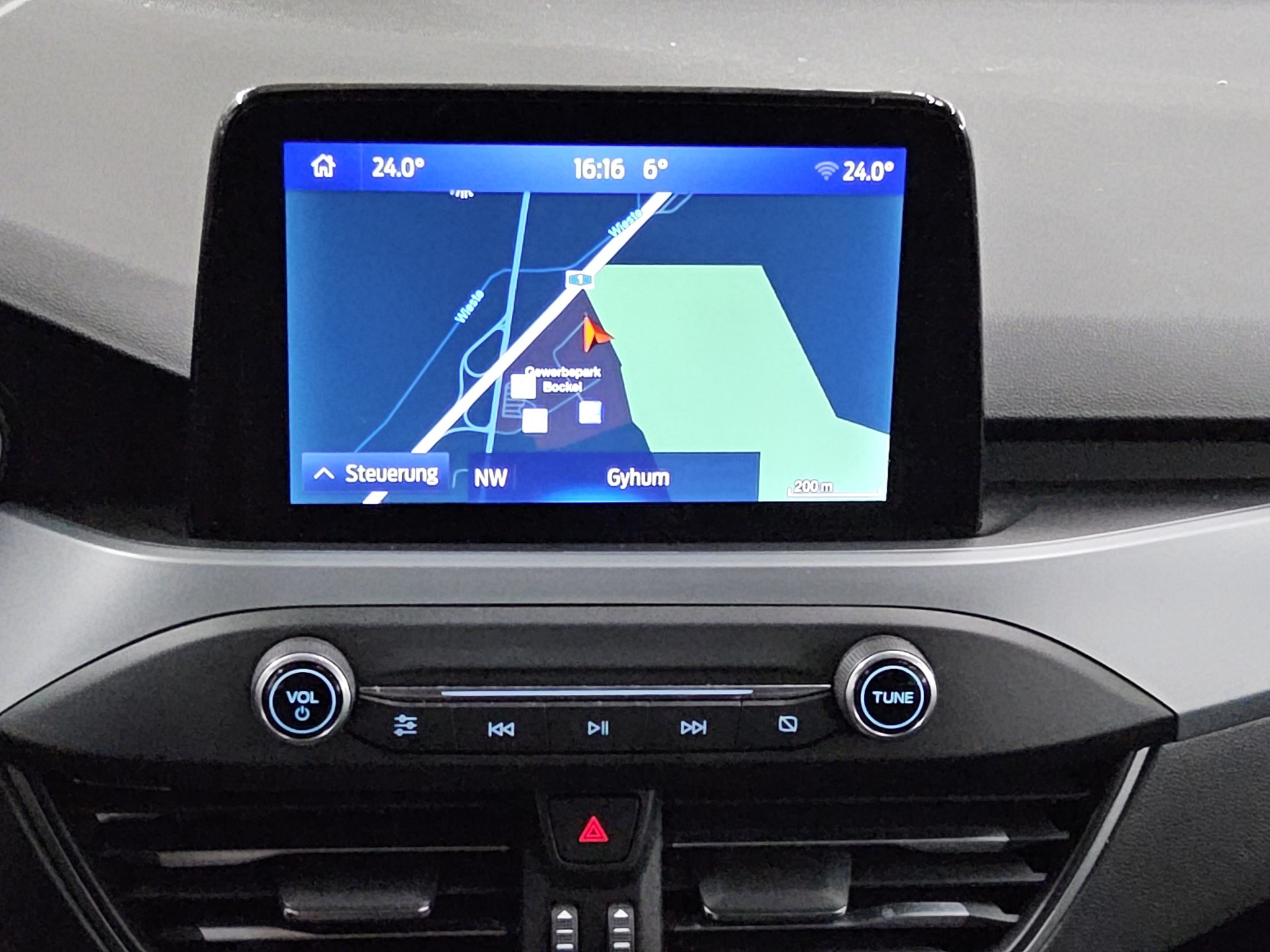 Ford Focus Turnier 1.5 EB Cool&Connect Navi LED DAB 7